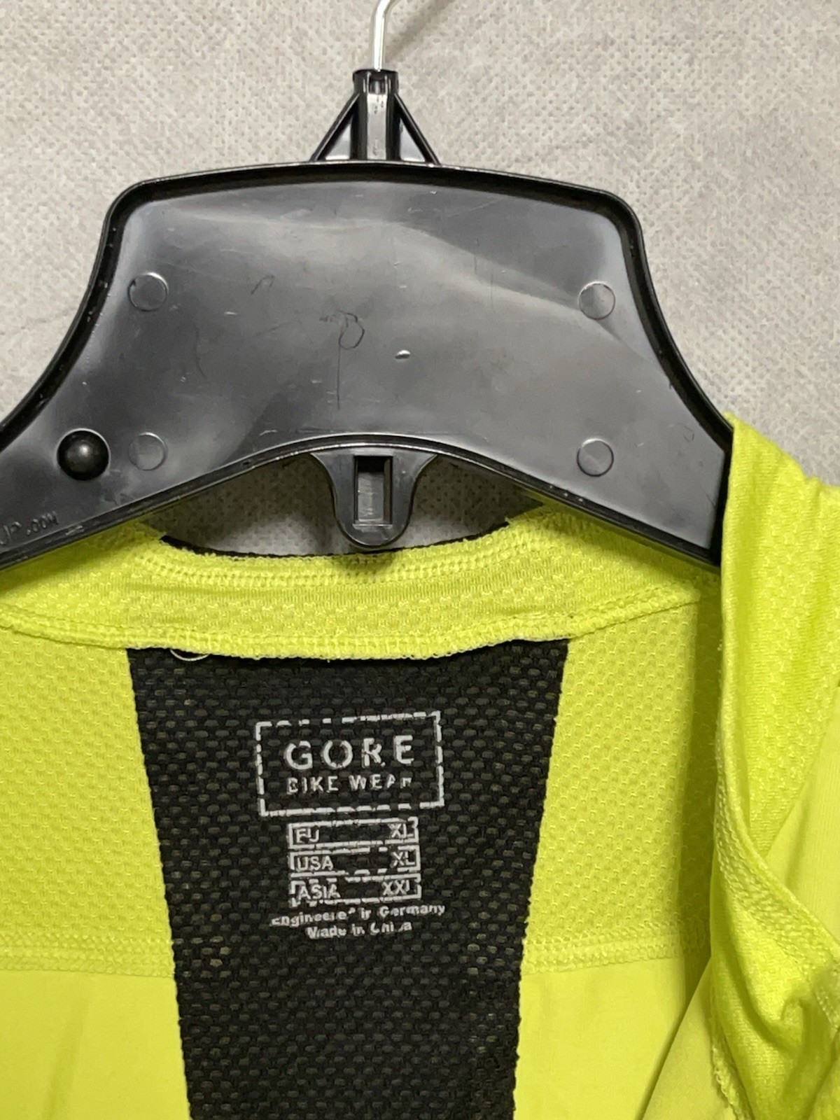 Gore Bike Wear Jacket Men XL Yellow Reflective Active Cycling Trail Lightweight