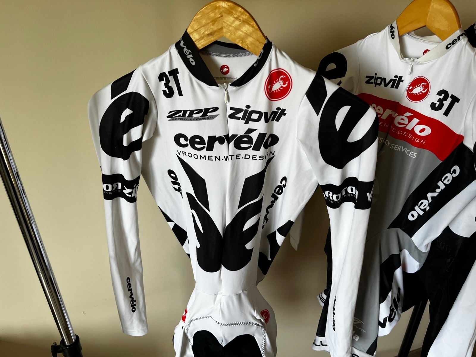Cervélo TestTeam Cycling Skinsuit Speedsuit Cycle Suit White Long Castelli S