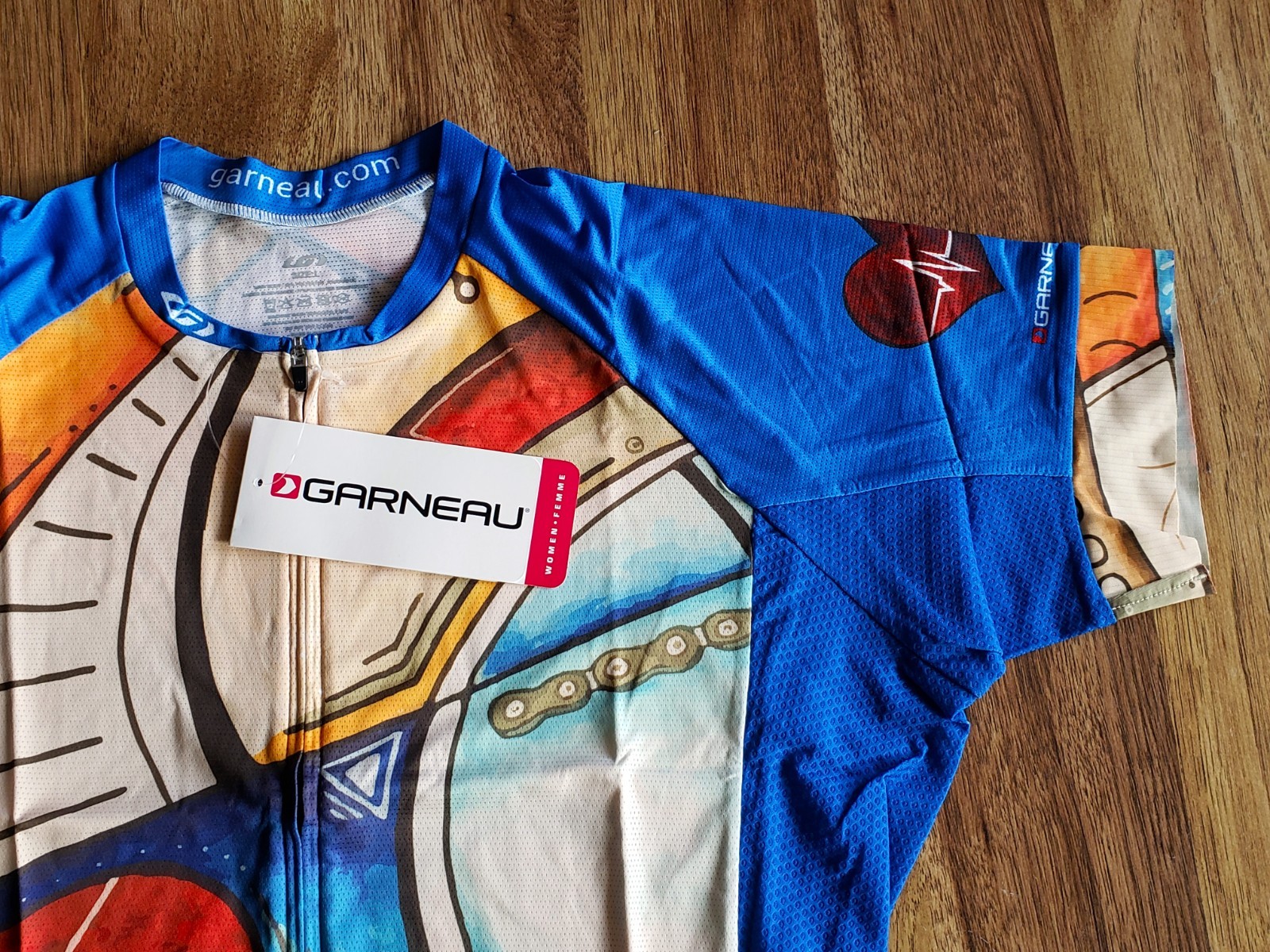 NEW Louis Garneau Giro Bella Women Bike Cycling Jersey – L Large – Short Sleeve
