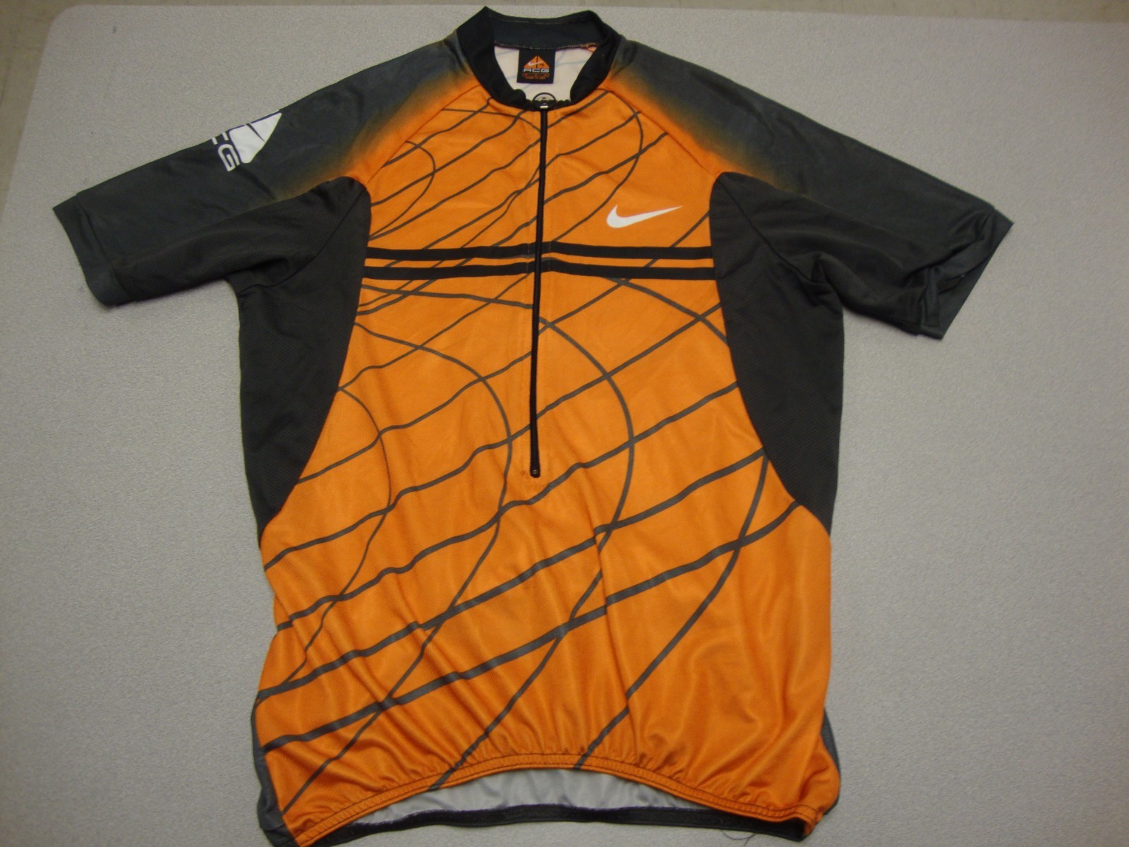 Rare Vintage Nike ACG Cycling Jersey Blockcore vibrant Orange Bike Riding Logo M