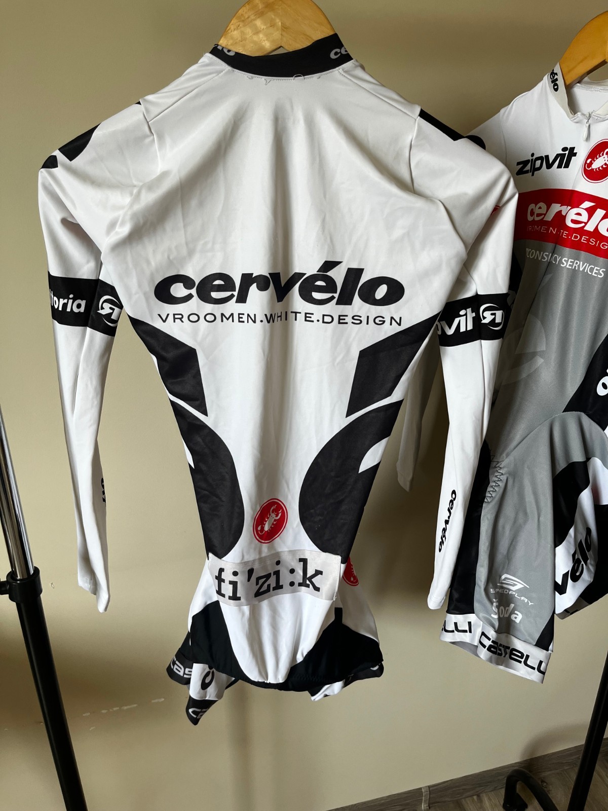 Cervélo TestTeam Cycling Skinsuit Speedsuit Cycle Suit White Long Castelli S