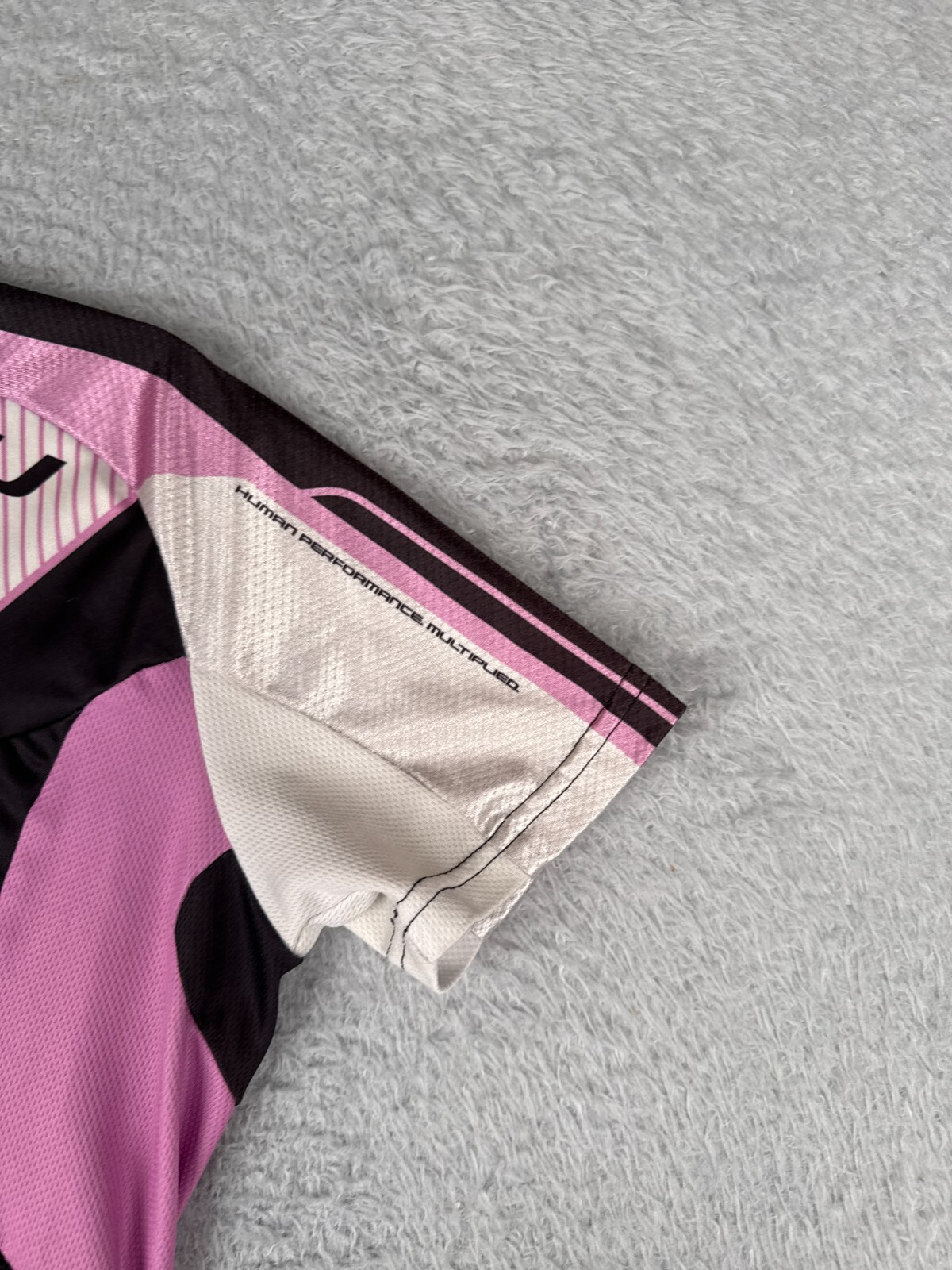 2XU Cycling Jersey Womens Medium Pink Black 1/2 Zip Short Sleeve 100% Polyester