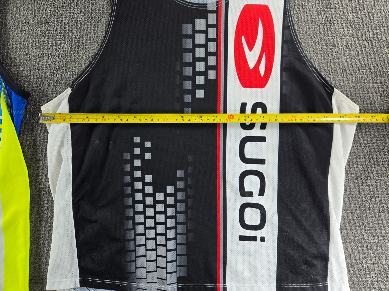 Sugoi Triathlon Cycling Jersey/Tank Top Bundle Men’s Large Quick Dry Breathable