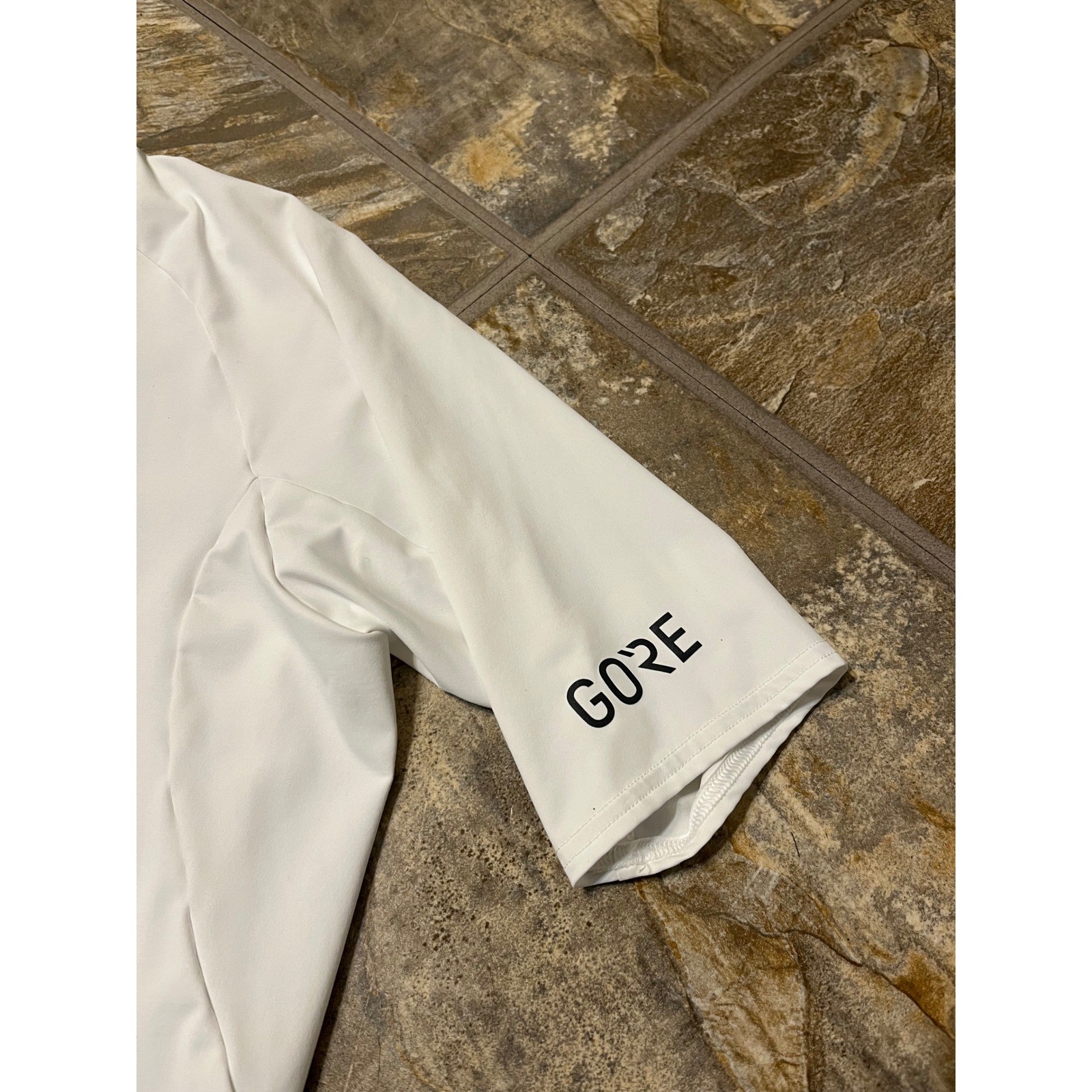GORE Torrent Cycling Jersey Mens Medium White Short Sleeve Full Zip