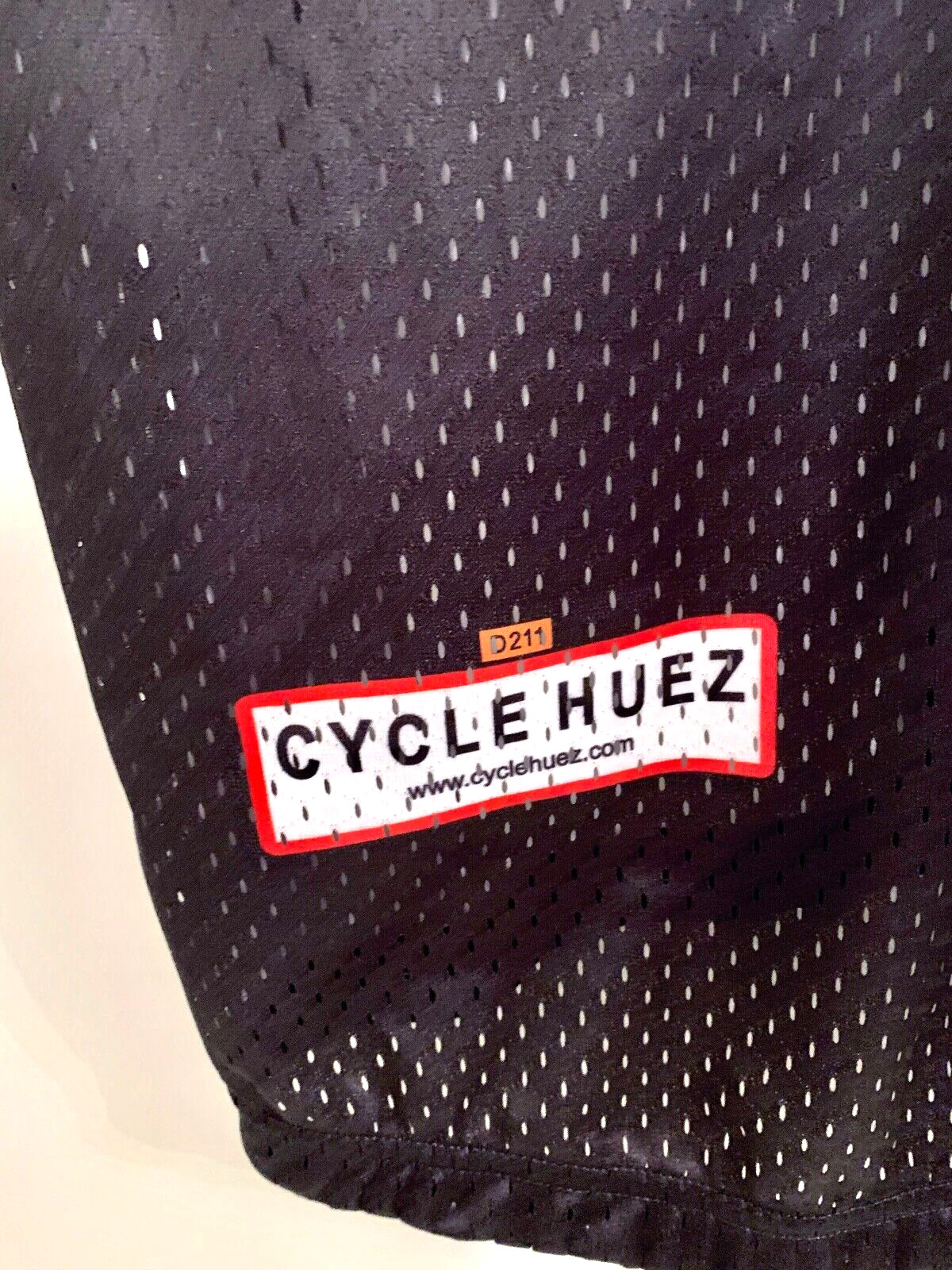 Alpe d’Huez Cycle Huez, 21 Visage, Full-Zip Cycling Wind Vest, Medium BRAND NEW