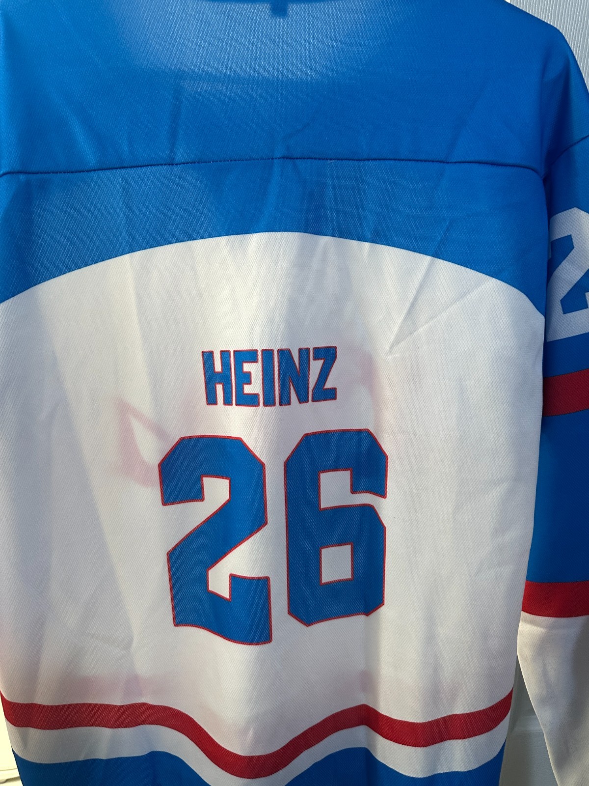 Women’s Jersey Style Long Sleeve Shirt – Size Large