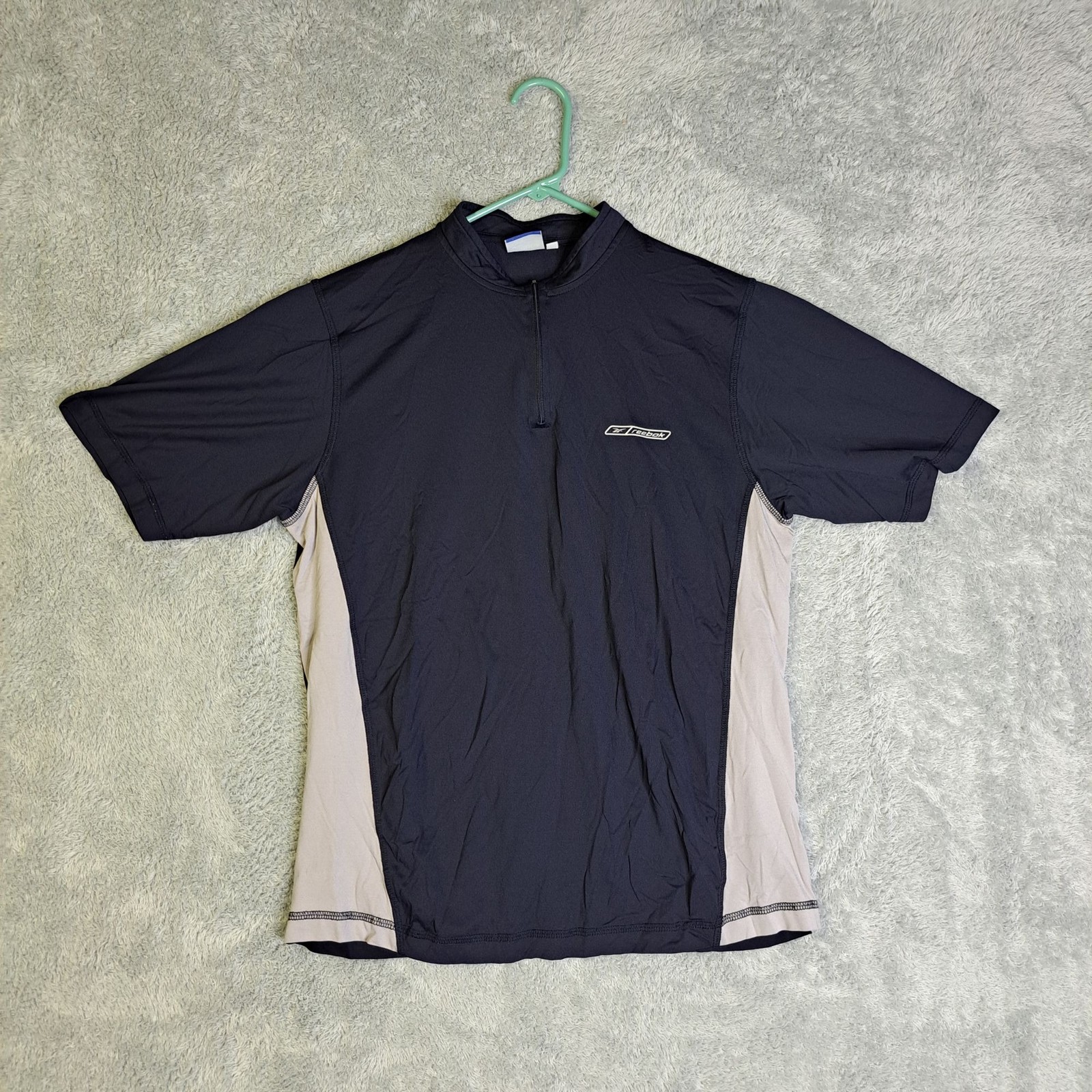 Reebok Cycling Jersey Short Sleeve 1/4 Zip Large Black & Gray Nylon Breathable