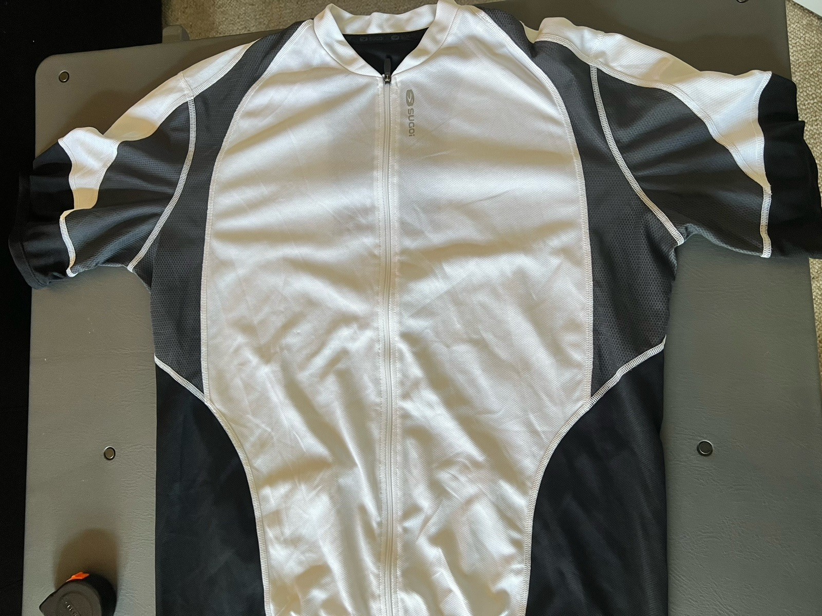 Sugoi Men’s Cycling Jersey Shirt Size XL Black/White Full Zip Men’s