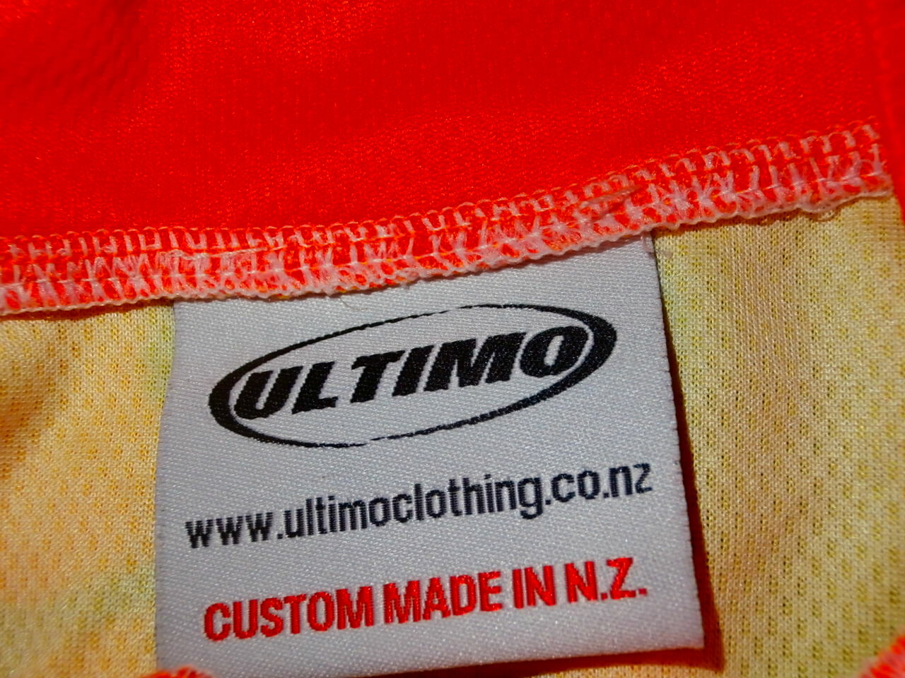 ULTIMO CYCLE JERSEY Size L Made In NEW ZEALAND AUSTRALIA VIETNAM PEDAL TOURS