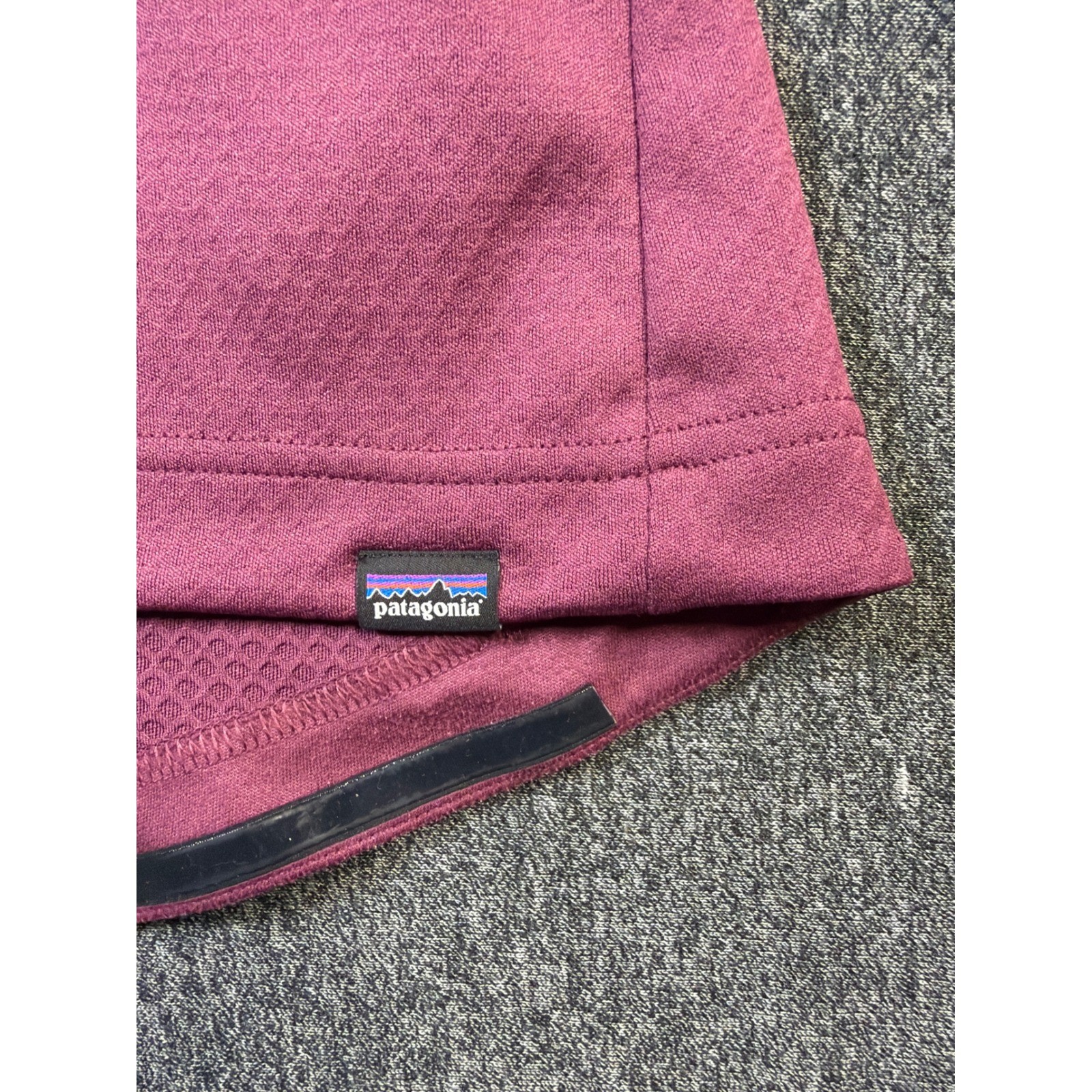 Patagonia Capilene Midweight Cycling Jersey Womens Small Purple 1/4 Zip 23915