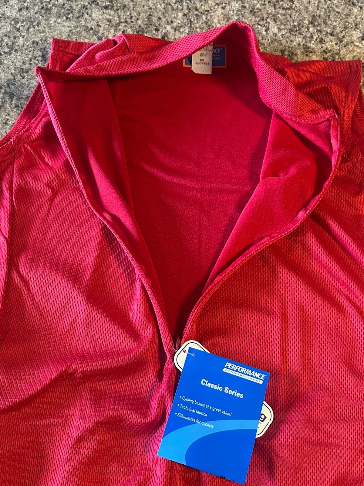 Performance Bicycle Cycling Shirt Mens XL Red Pockets in Back At Waist