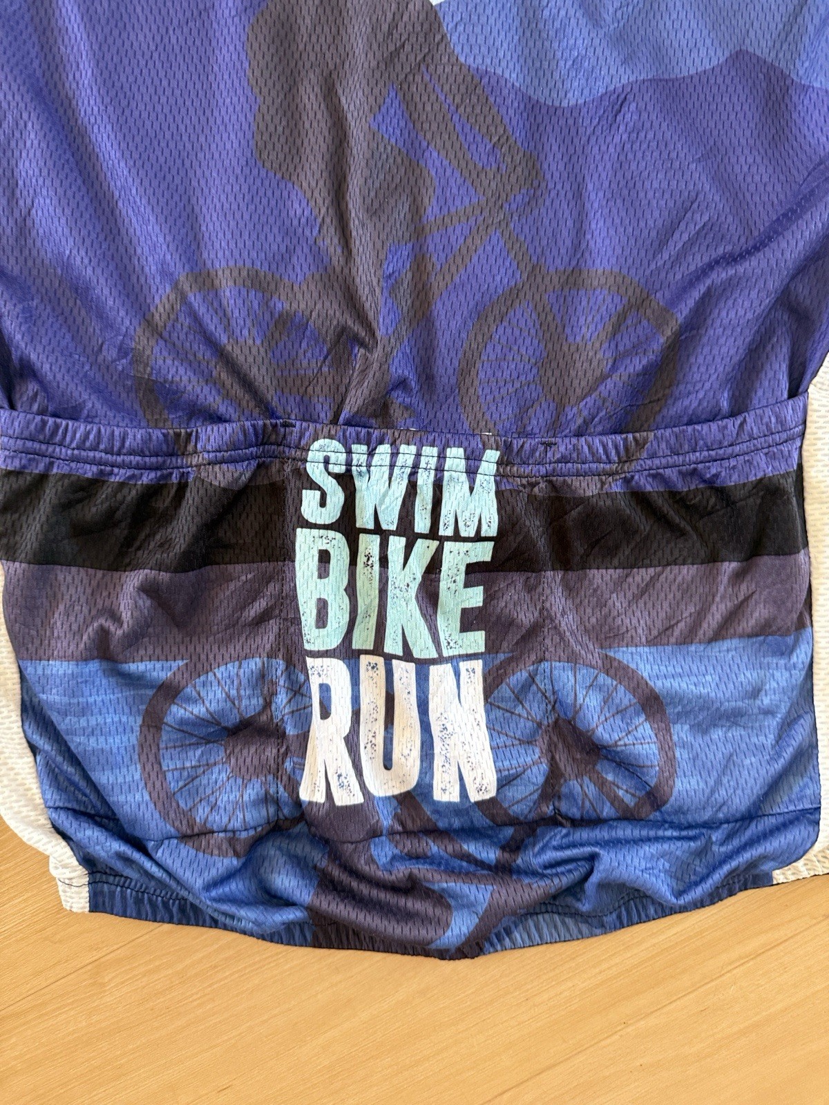 SWIM BIKE RUN CLUB BIKING CYCLING MENS JERSEY NUTRITION POCKETS IN BACK XLARGE