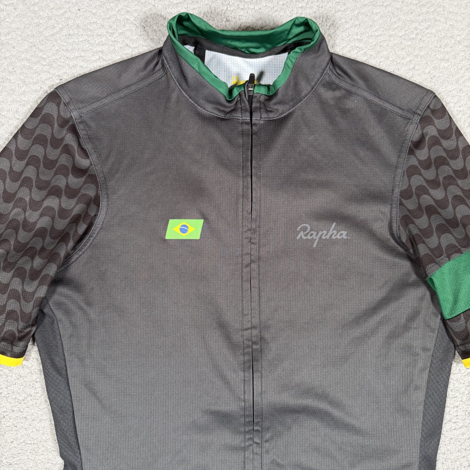 Rapha Cycling Jersey Mens Medium Black Country Lightweight Stretch Brazil Logo