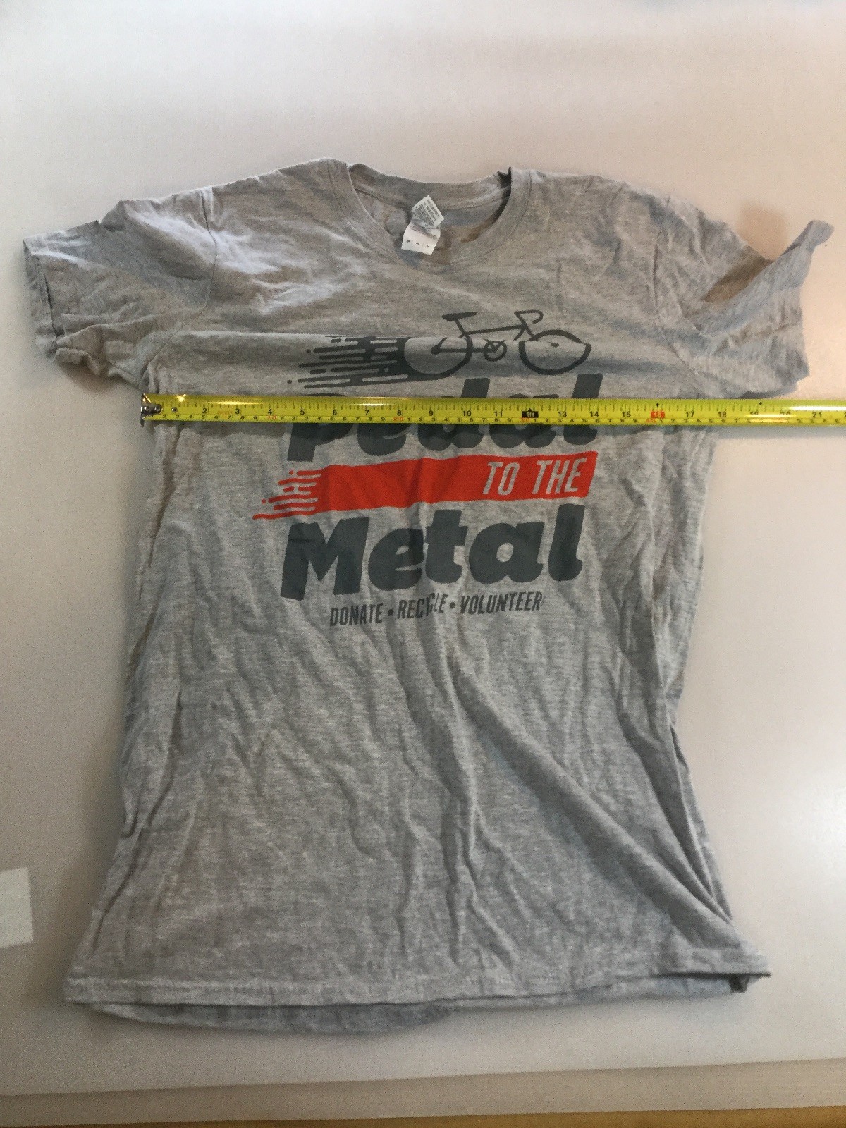 Gildan Womens Size Medium M Casual Cycling T Shirt (6550-1)