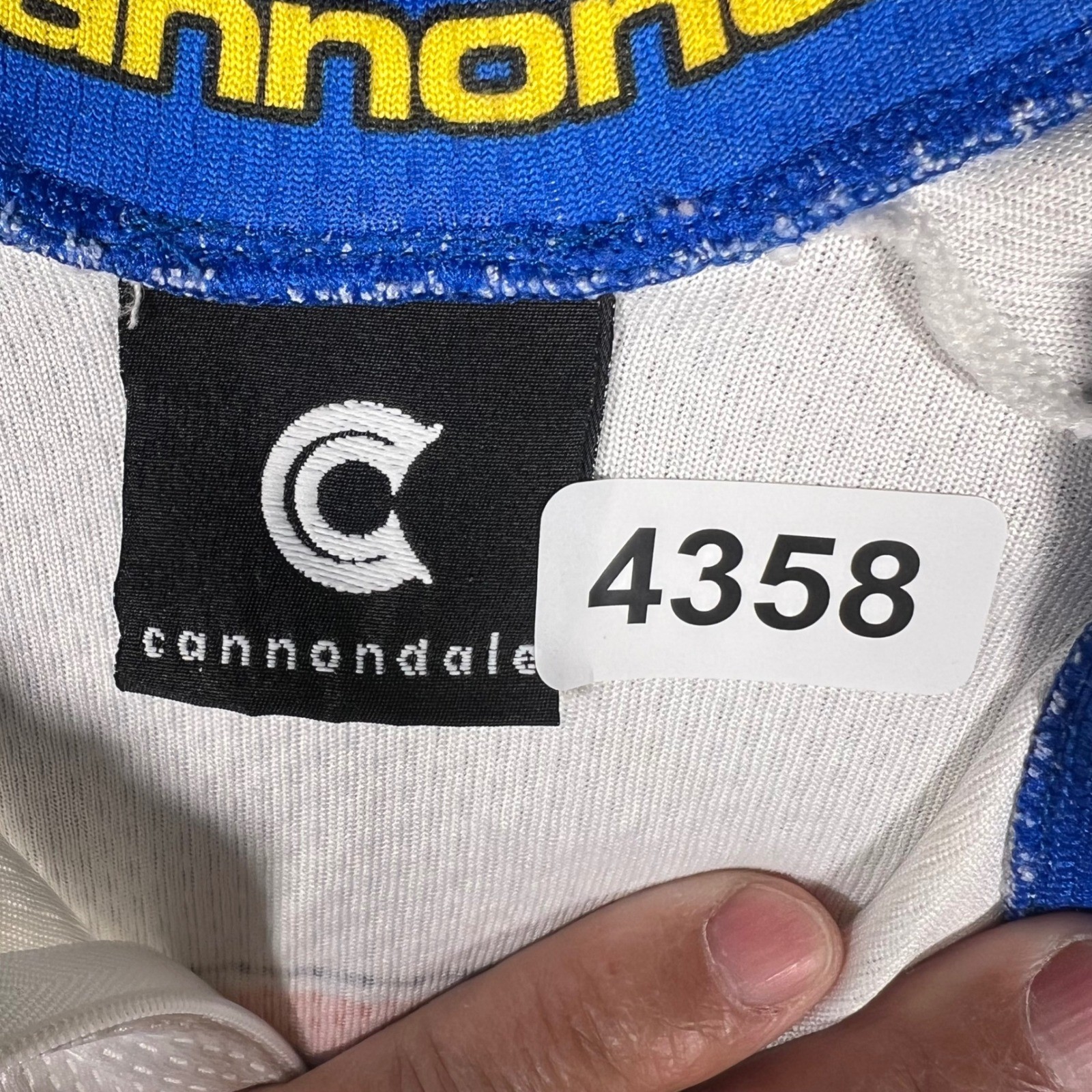 Vintage Cannondale Volvo Cycling Jersey Mens Medium White Blue USA Made 90s MTB