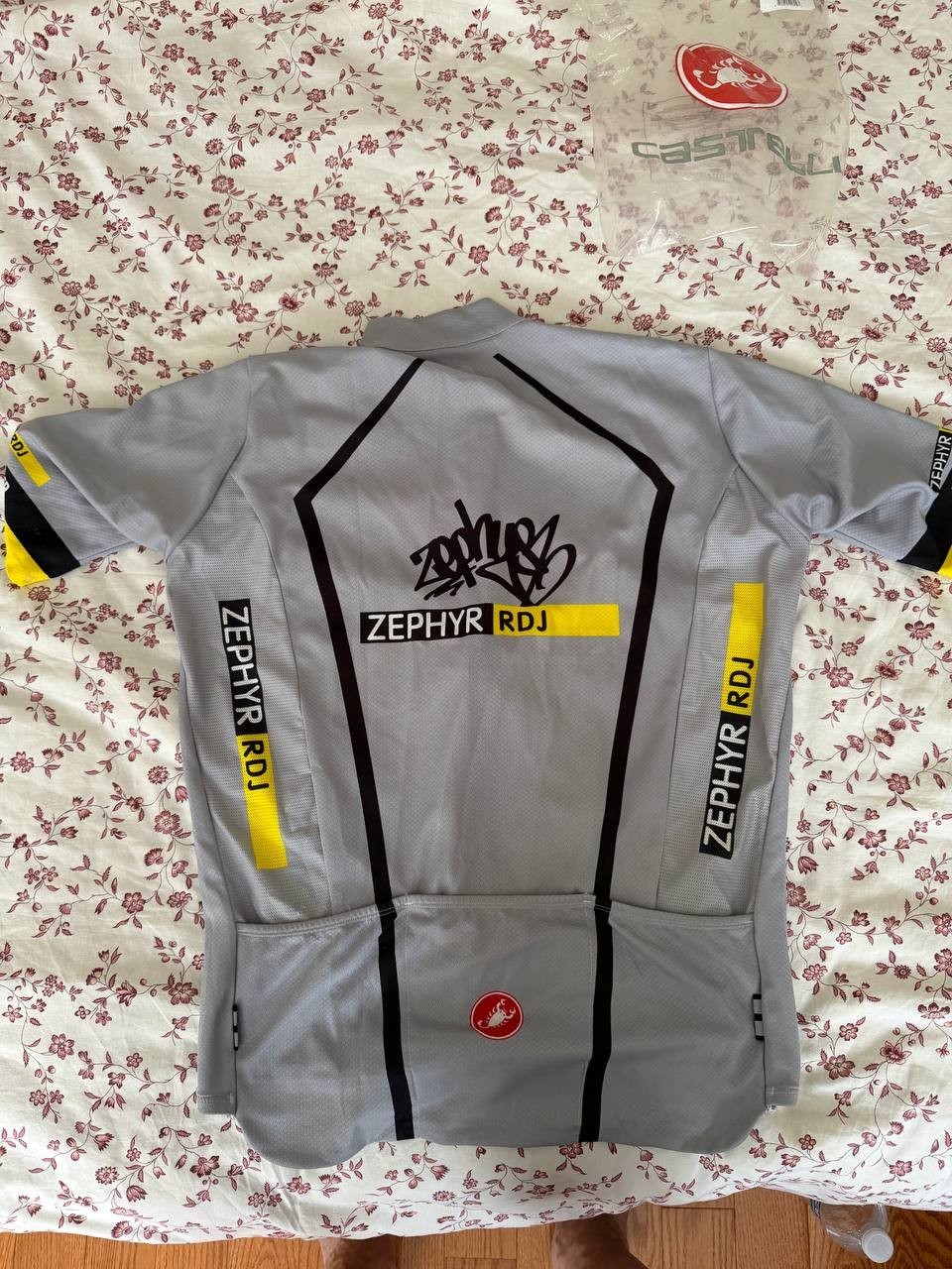 castelli bike jersey size xl great condition!