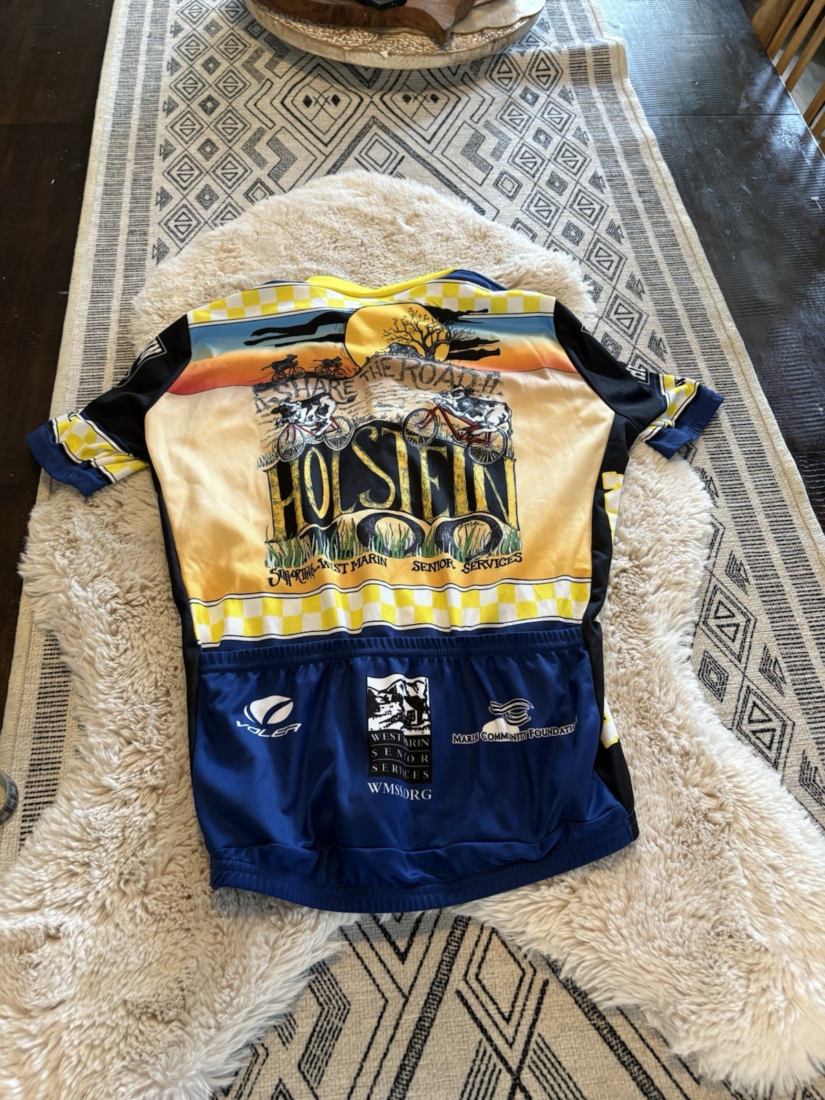 VOLER BIKING SHIRT M Holstein Whimsical Cows Race Set-in “Share The Road “ Top