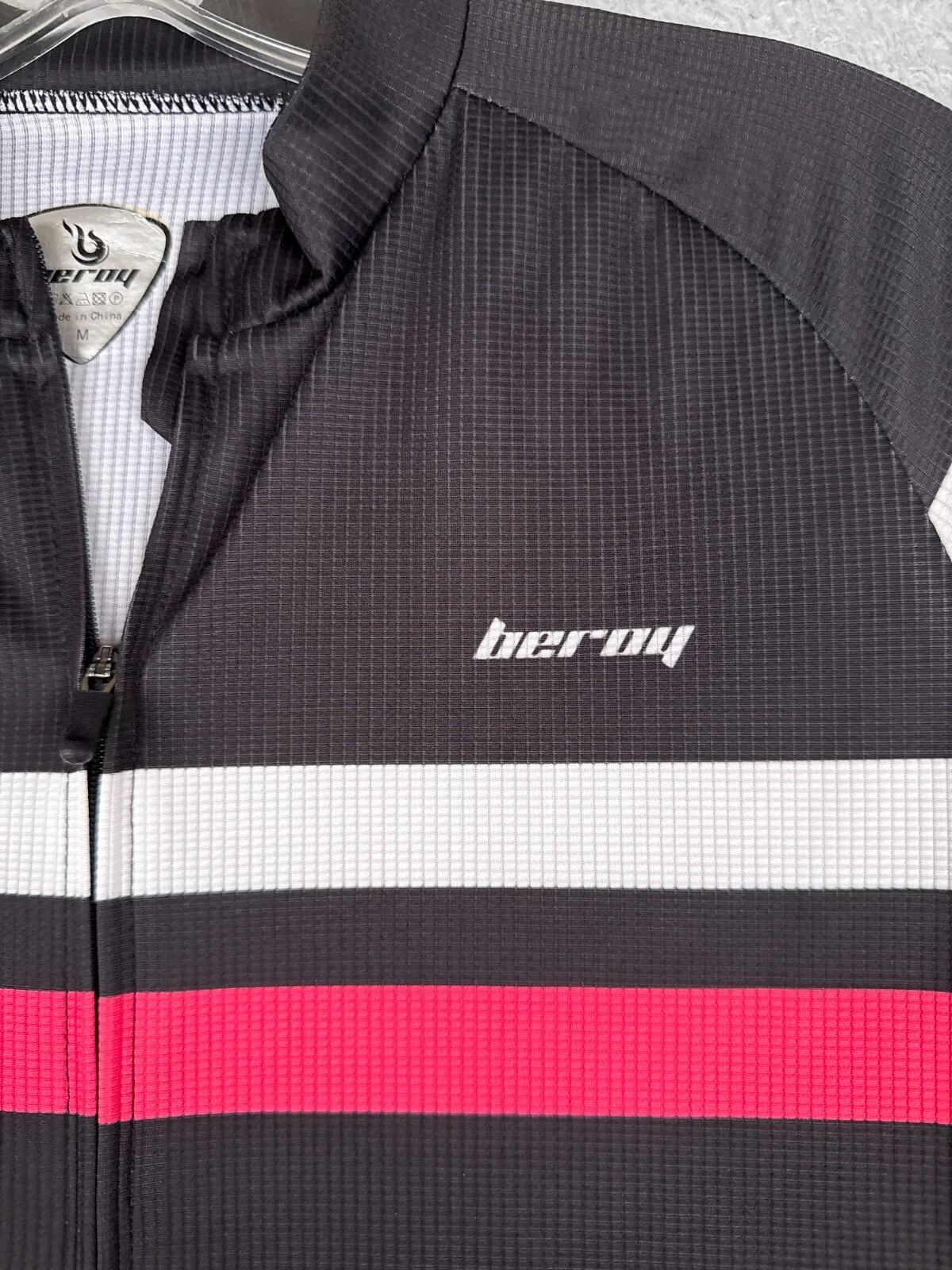 Beroy Cycling Jersey Women Medium Black White Pink Full Zip Short Sleeve poly