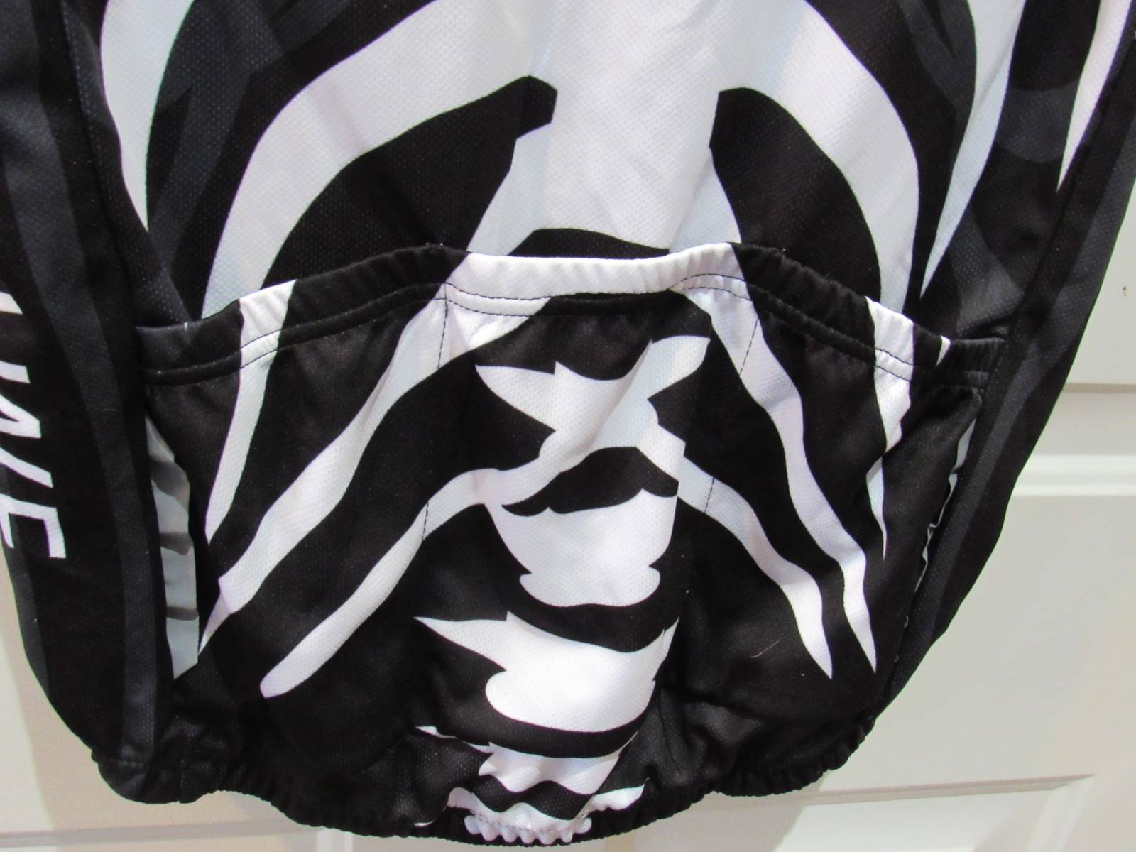 NWT Wosawe Cycling Jersey Men’s Medium Black & White Skeleton Ribs Full Zipper