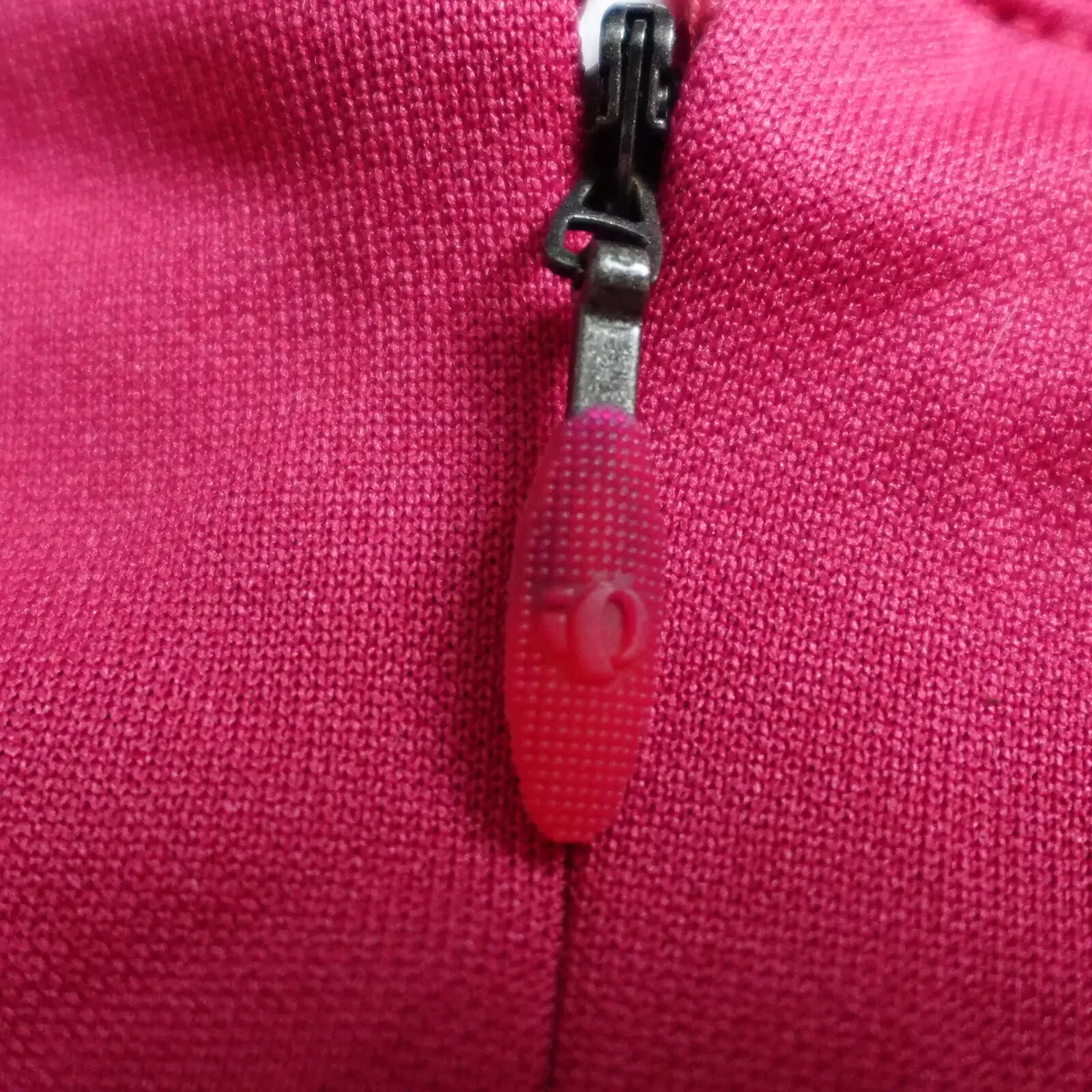 Pearl Izumi Cycling Shirt Women’s Medium Red Pink Colorblock Sleeveless 1/4 Zip