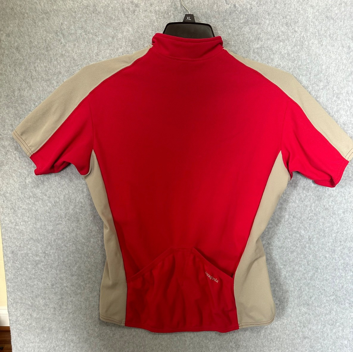 Patagonia Mens Cycling Jersey Red/Grey Size Large