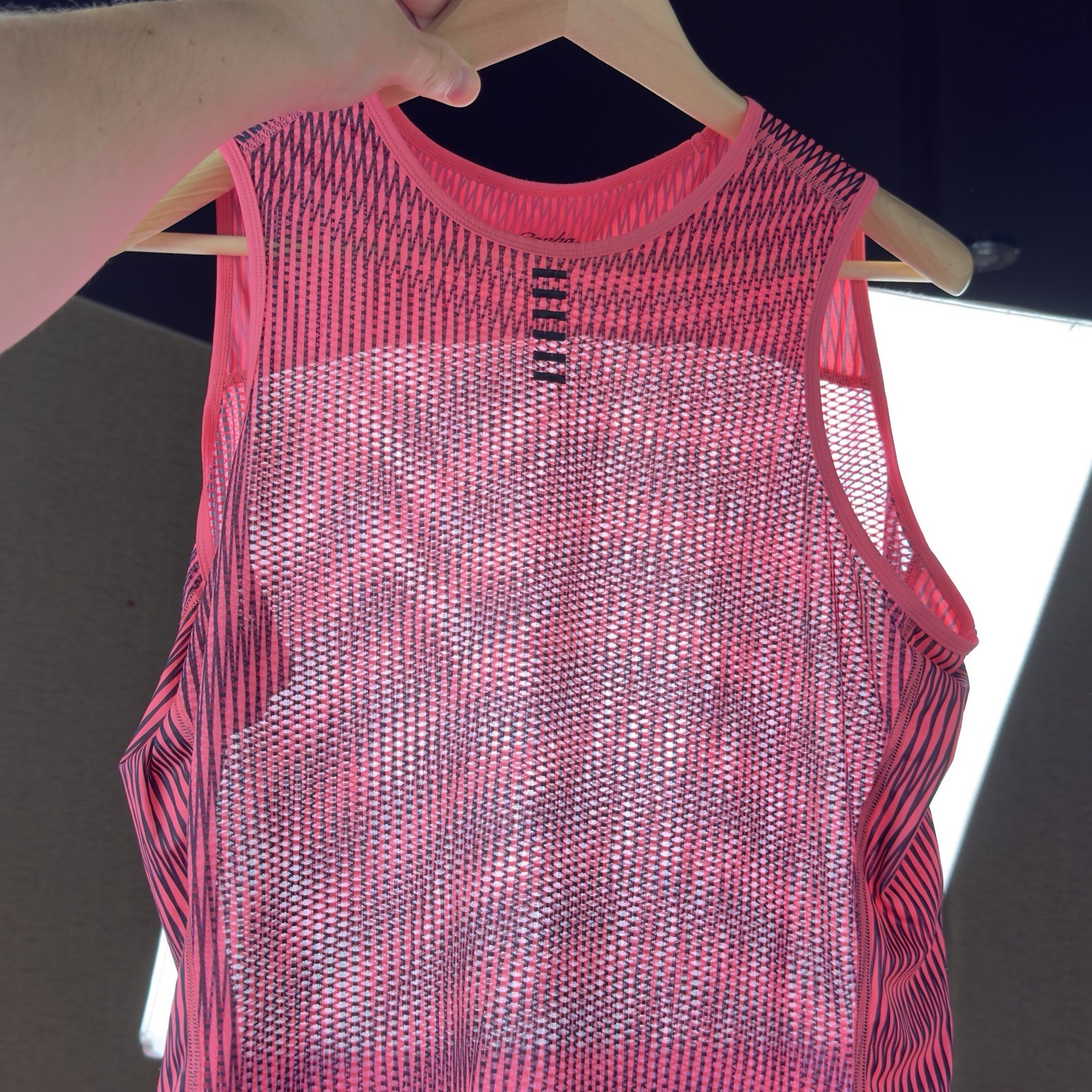Rapha Pro Team Mens High-wicking Sleeveless Mesh Base Layer Size L