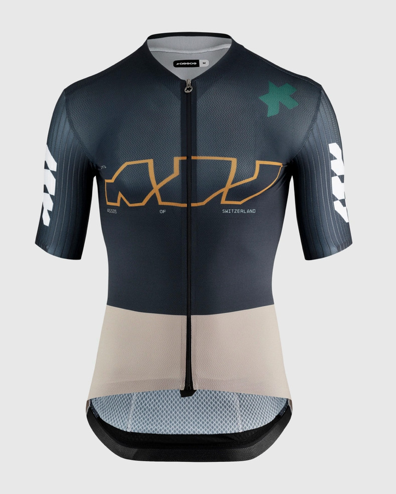 Assos Men’s 2026 EQUIPE RS JERSEY S11 SOMETHING TO SAY Medium – NEW