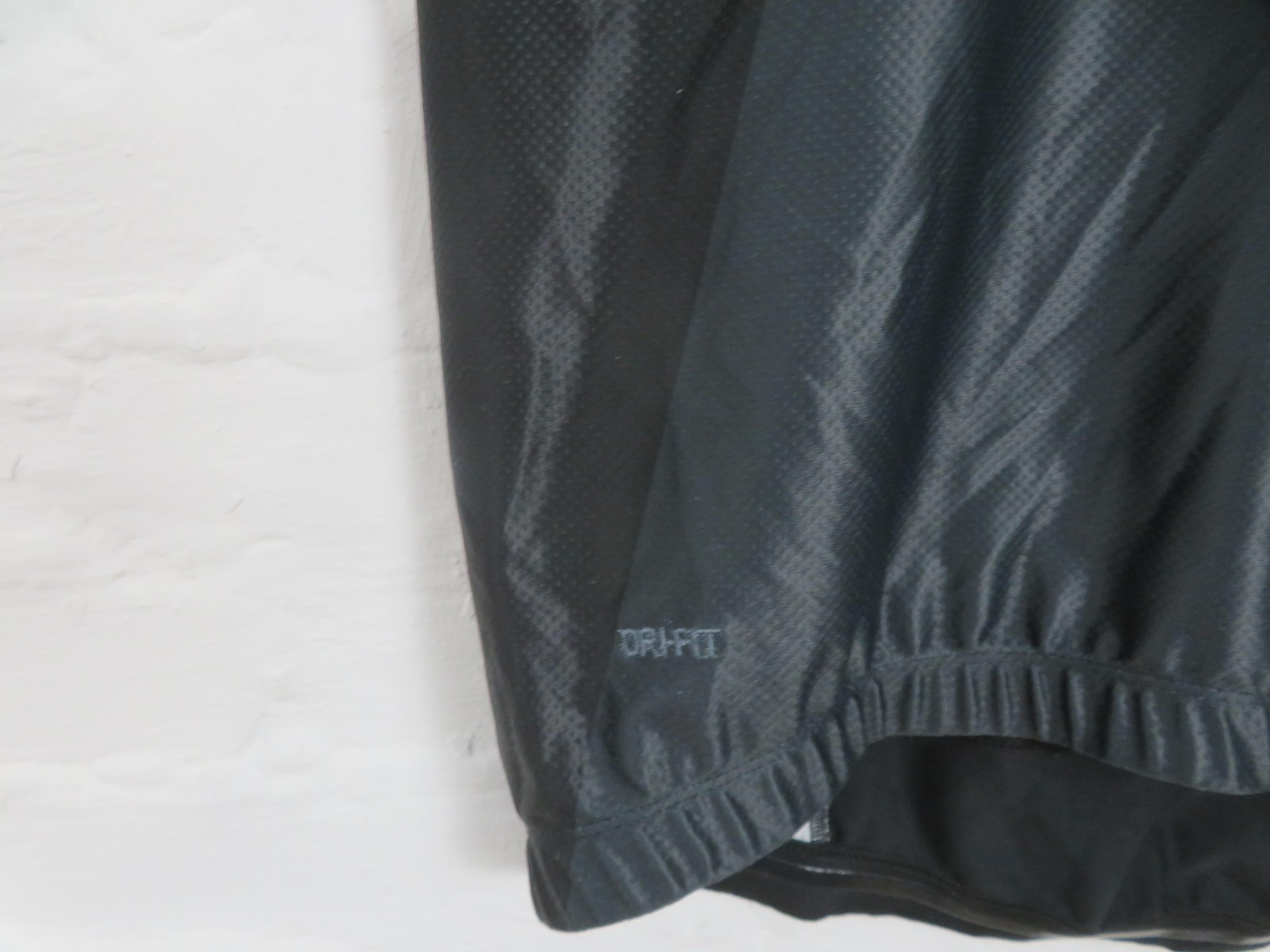 Nike Shirt Mens Large Black Gray Dri-FIT Cycling Jersey Half Zip Back Pockets