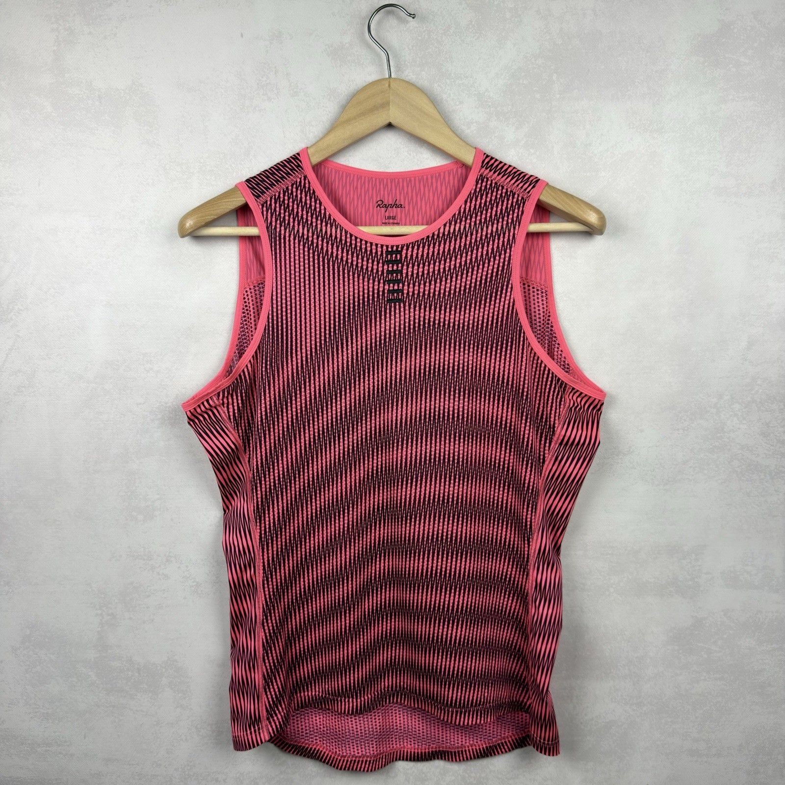 Rapha Pro Team Mens High-wicking Sleeveless Mesh Base Layer Size L