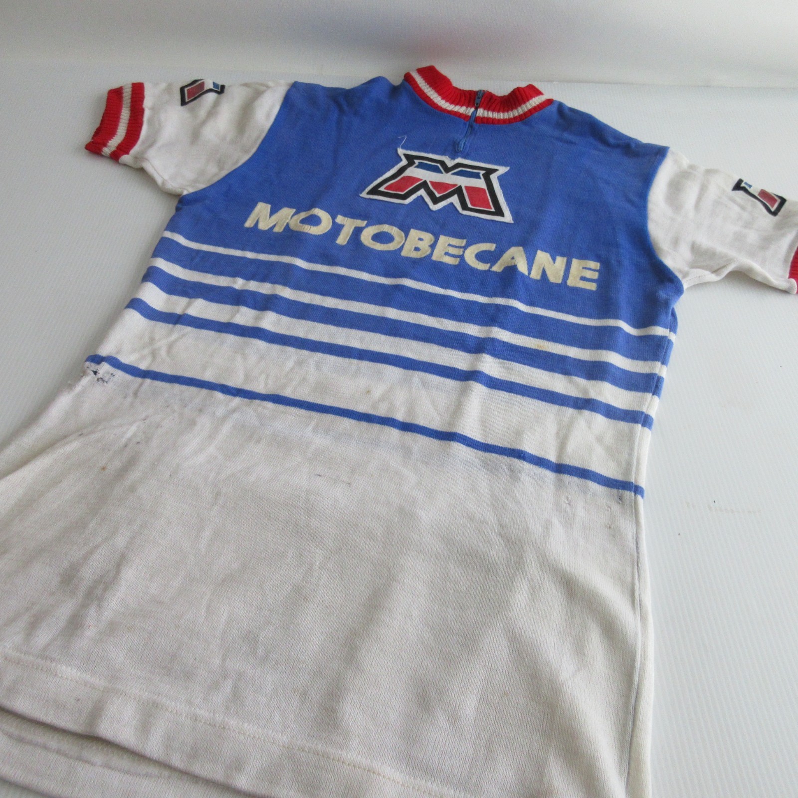 VTG Cyclist MOTOBECANE bike racing jersey S/M size 4?