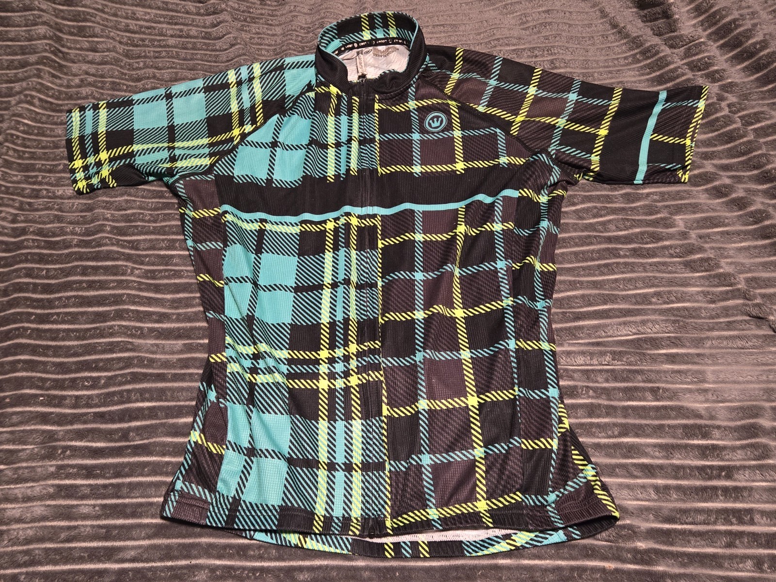 Canari Men’s Cycling Jersey Full Zip w Pockets- Sz Med Plaid /Black/Teal/Yellow