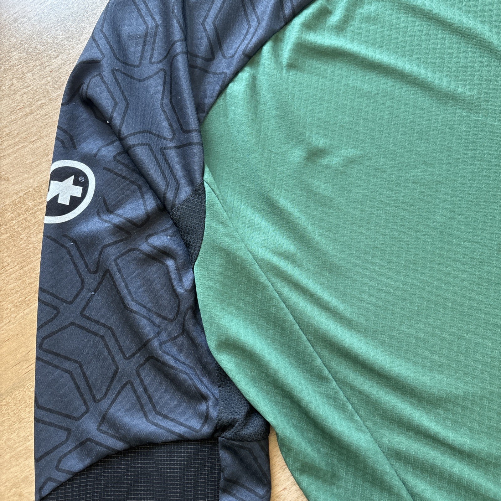 Assos Men’s Trail Long Sleeve Jersey (Mugo Green) Size xxl