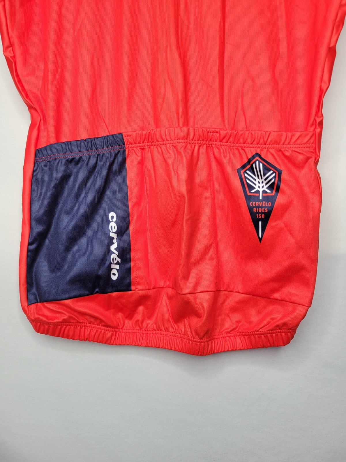 NEW Endura Cervelo Race Cycling Jersey Women’s Size Small Full Zip Red Blue UK