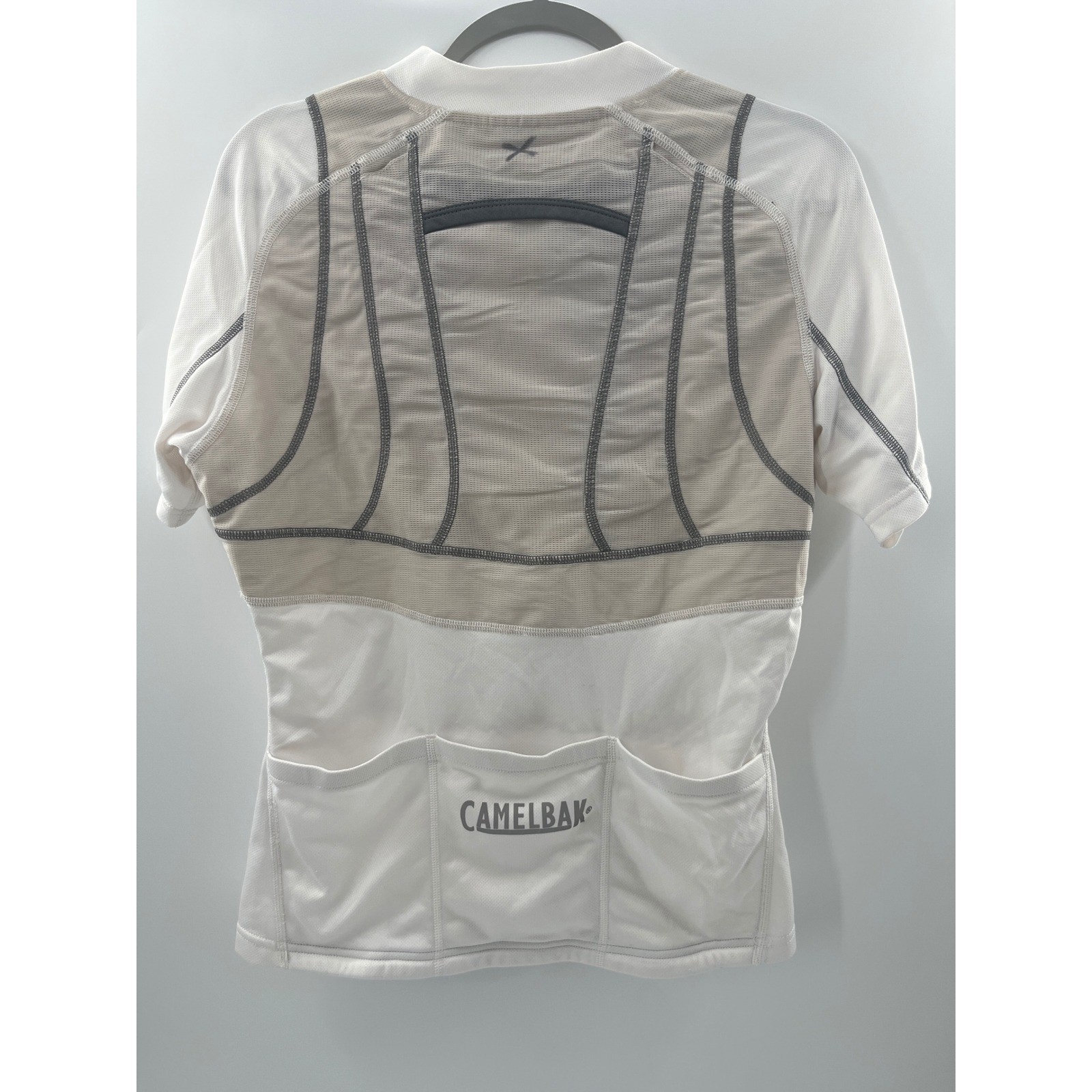 Vintage CamelBak Women’s Base Layer Cycling Jersey White Tan Quarter Zip SS L