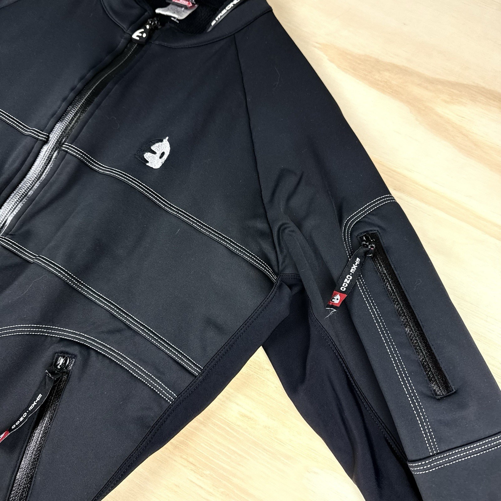 ETXEONDO Cycling Jacket Black Windstopper Full Zip Women’s Sz Large