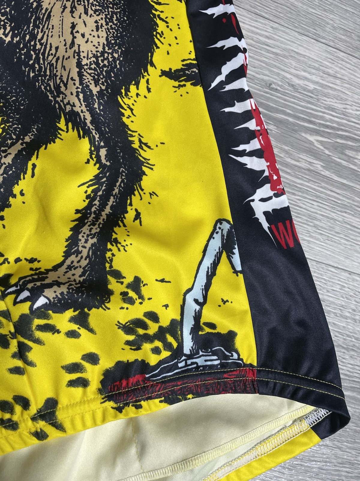 Primal Colorful Graphics Wild Dog Jersey Cycling Paw Prints Bike Men’s Size L