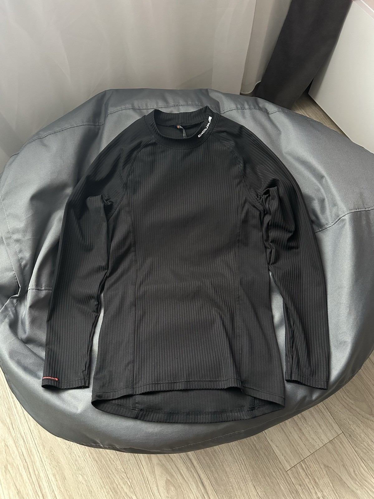 ENDURA JERSEY COMPRESSION LONG SLEEVE SIZE M