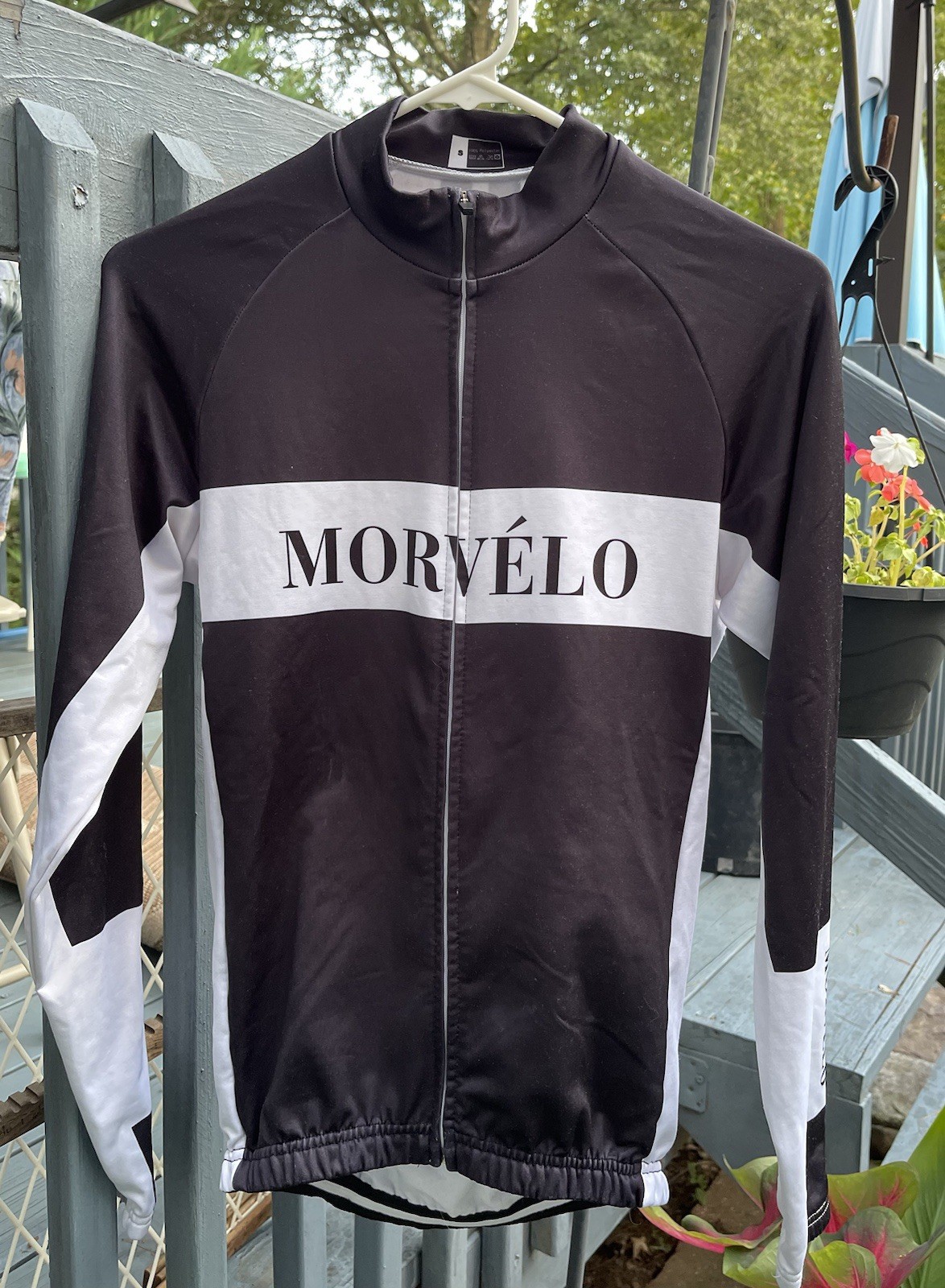 Men’s Morvelo cycling long sleeve full zip with 3 back pockets, thermal layer, S