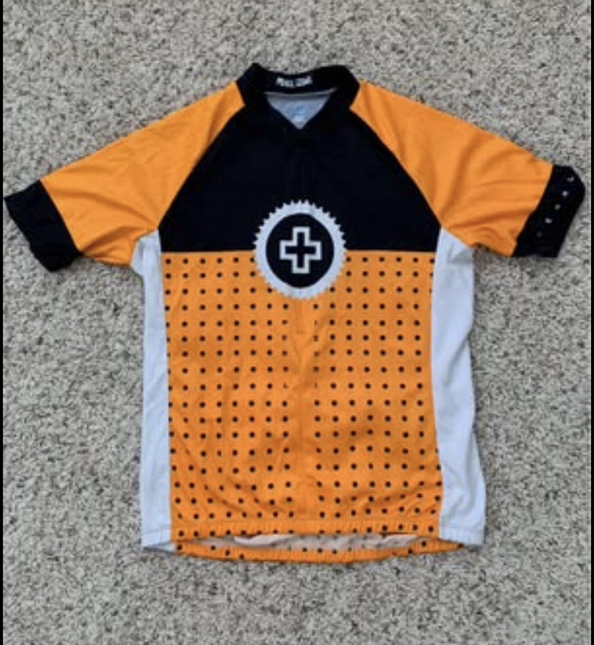 Pearl Izumi Men’s Short Sleeve Cycling Jersey Medium