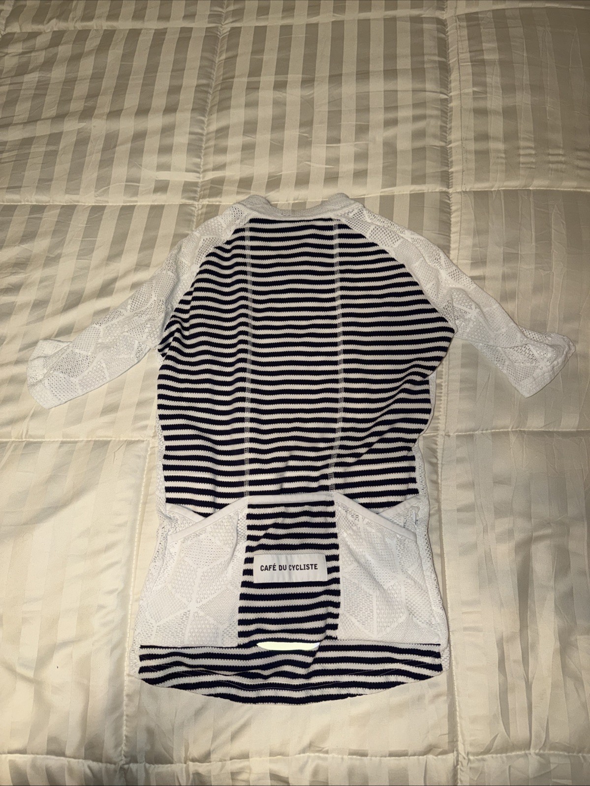 Cafe Du Cyclists Women’s Short Sleeve Full Zip Jersey Size Medium