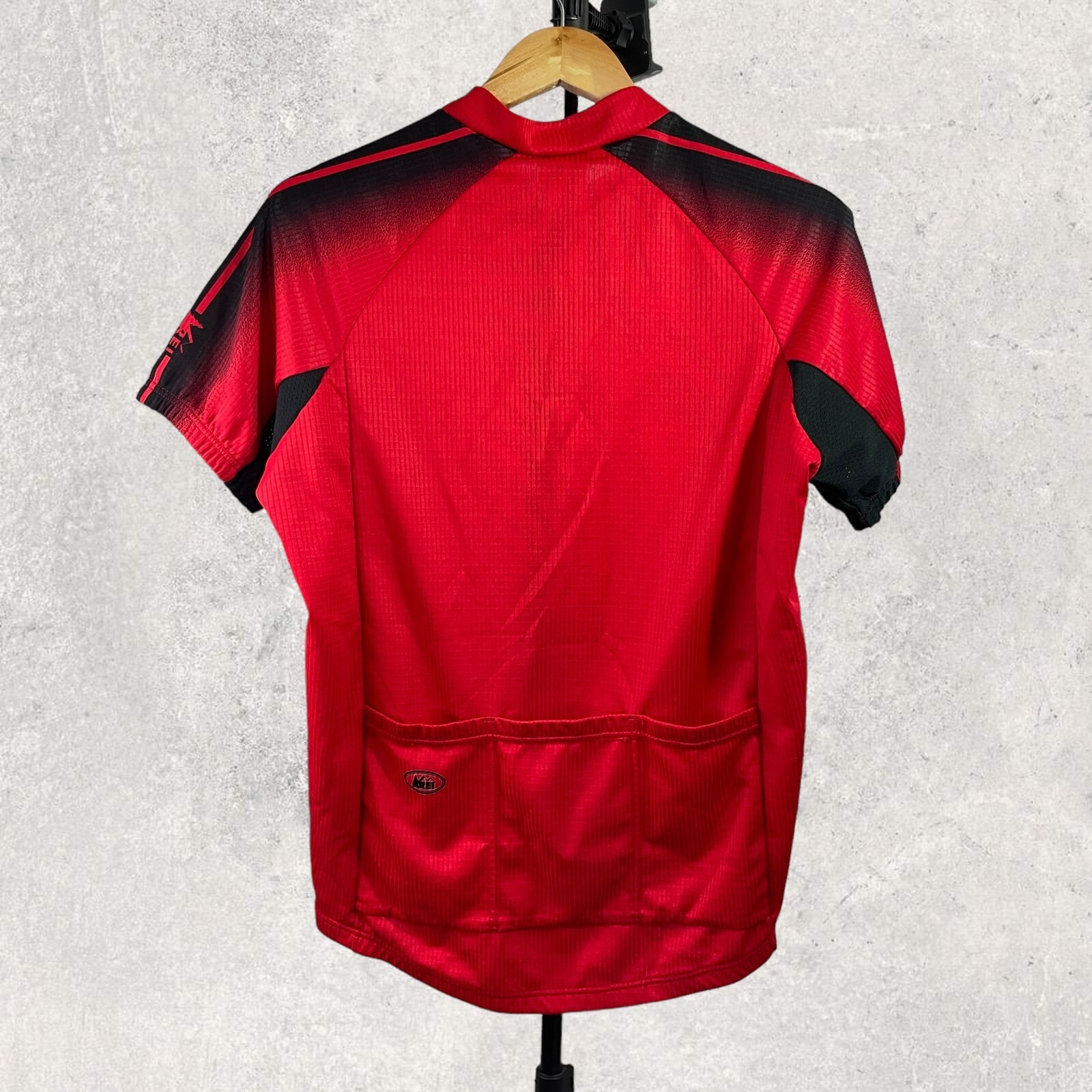 REI Mens Red Black Polyester Short Sleeve Cycling Jersey 3/4 Zip Size L