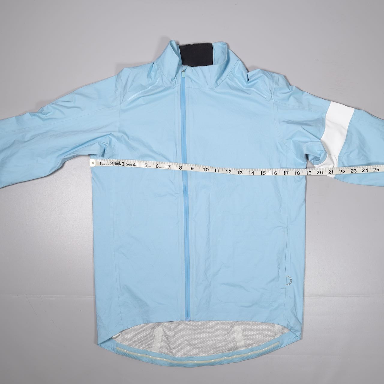 Rapha Core Cycling Rain Jacket Blue 100% Nylon Full Zip Women’s size Small
