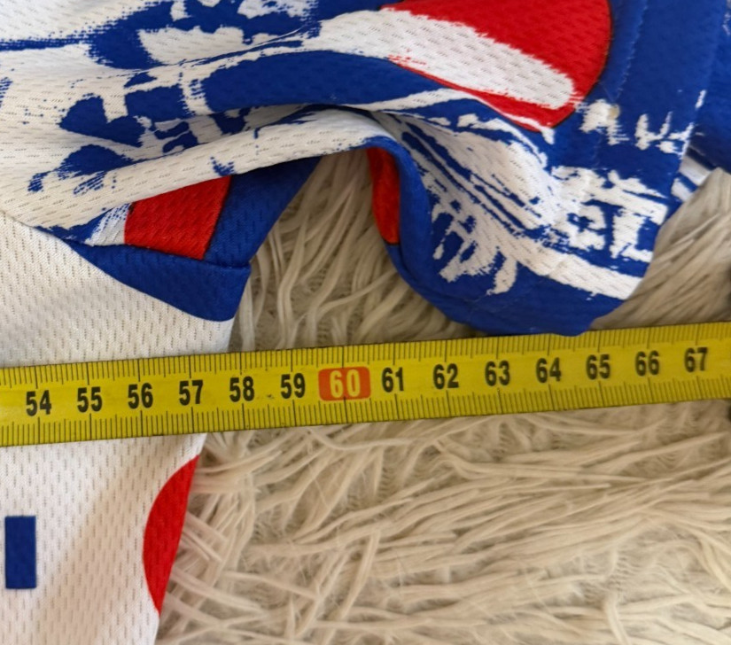 Cycling Giordana Le Tour de France Jersey Size L measurements in the photo