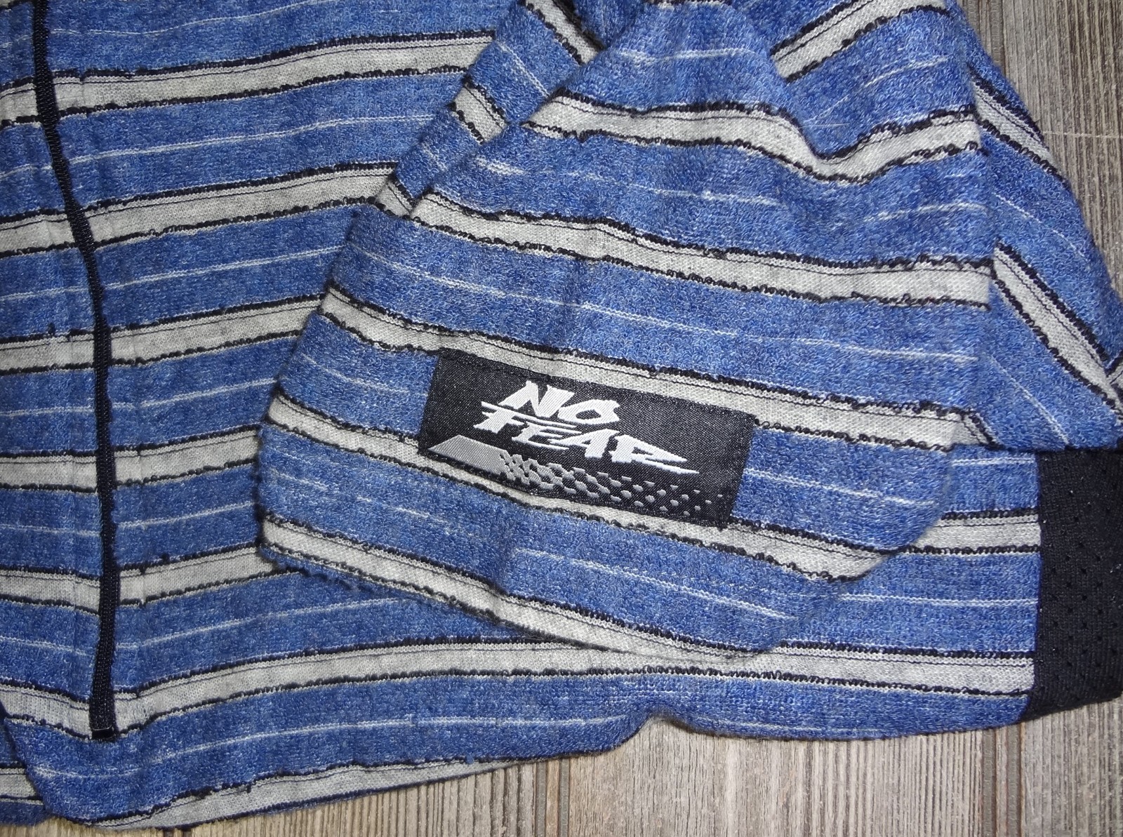 Vintage 90s Y2K No Fear Blue Knit Cycling Jersey SZ L USA Made 1/2 Zip Racing