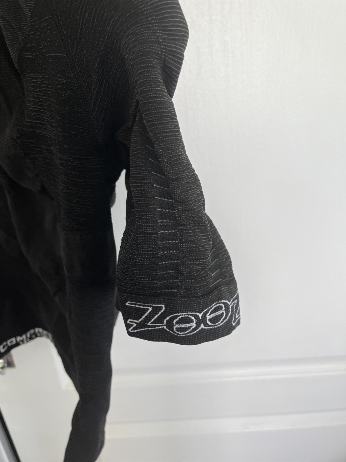 Zooz RX Ultra Firm Compression Men’s Sz S Black White Accents Gym Cycling Train