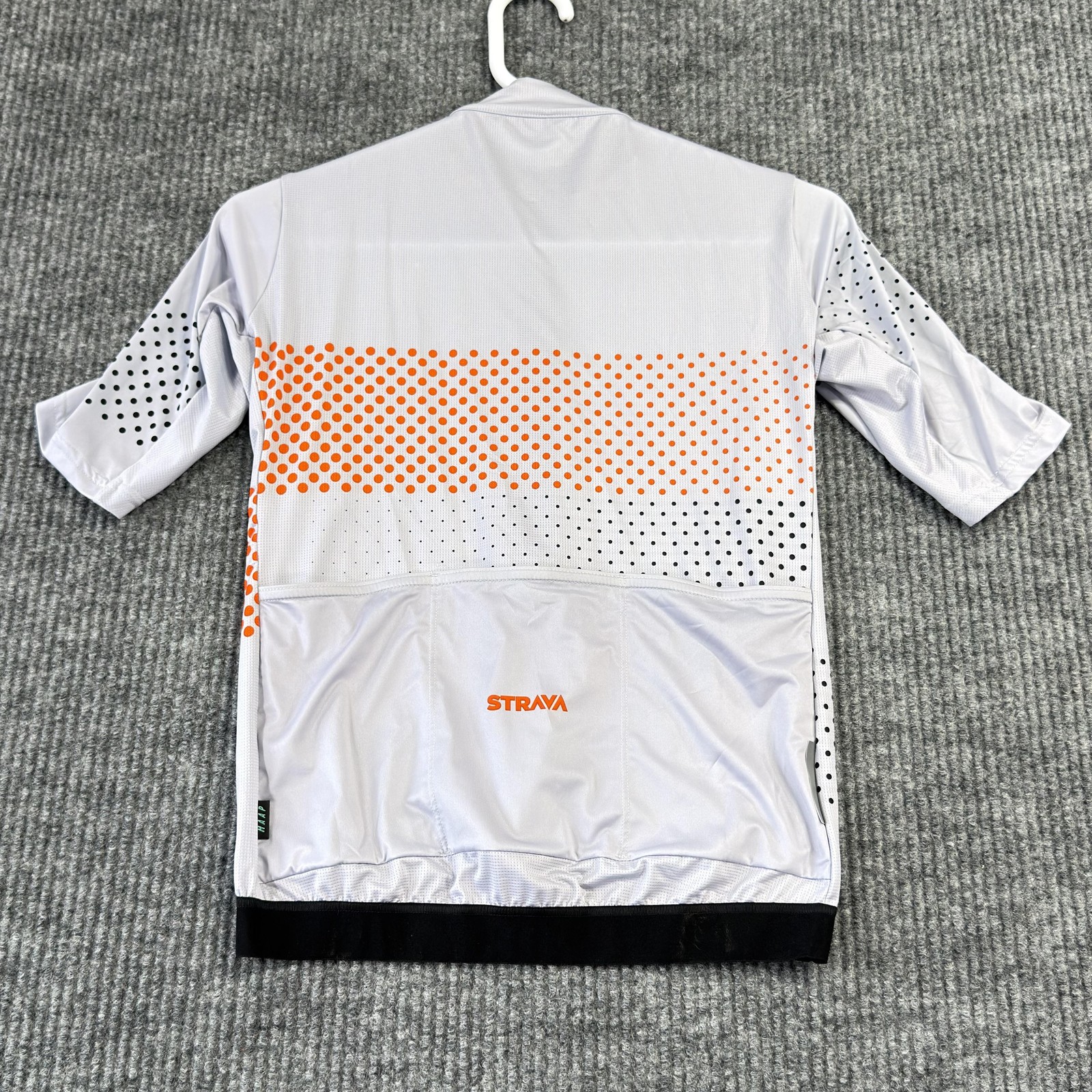 MAAP Cycling Jersey Mens Small Pro Fit Jersey Gray Strava Full Zip Pockets Italy