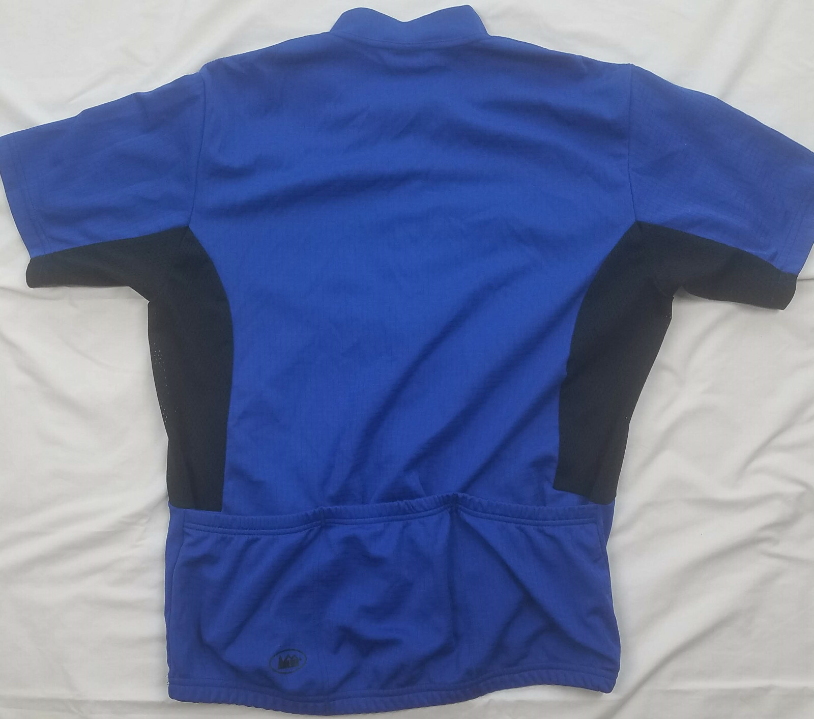 VTG REI Bicycle Cycling Jersey 1/8 Zip Rear Pouch Blue w Black Mesh Sq Stitch M