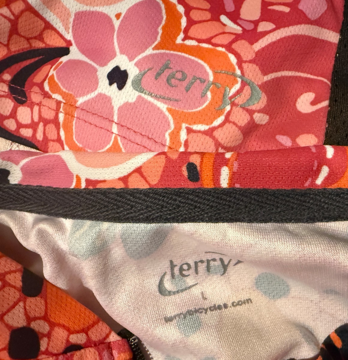 TERRY Womens Sleeveless Floral Cycling Shirt Top – Sz Large