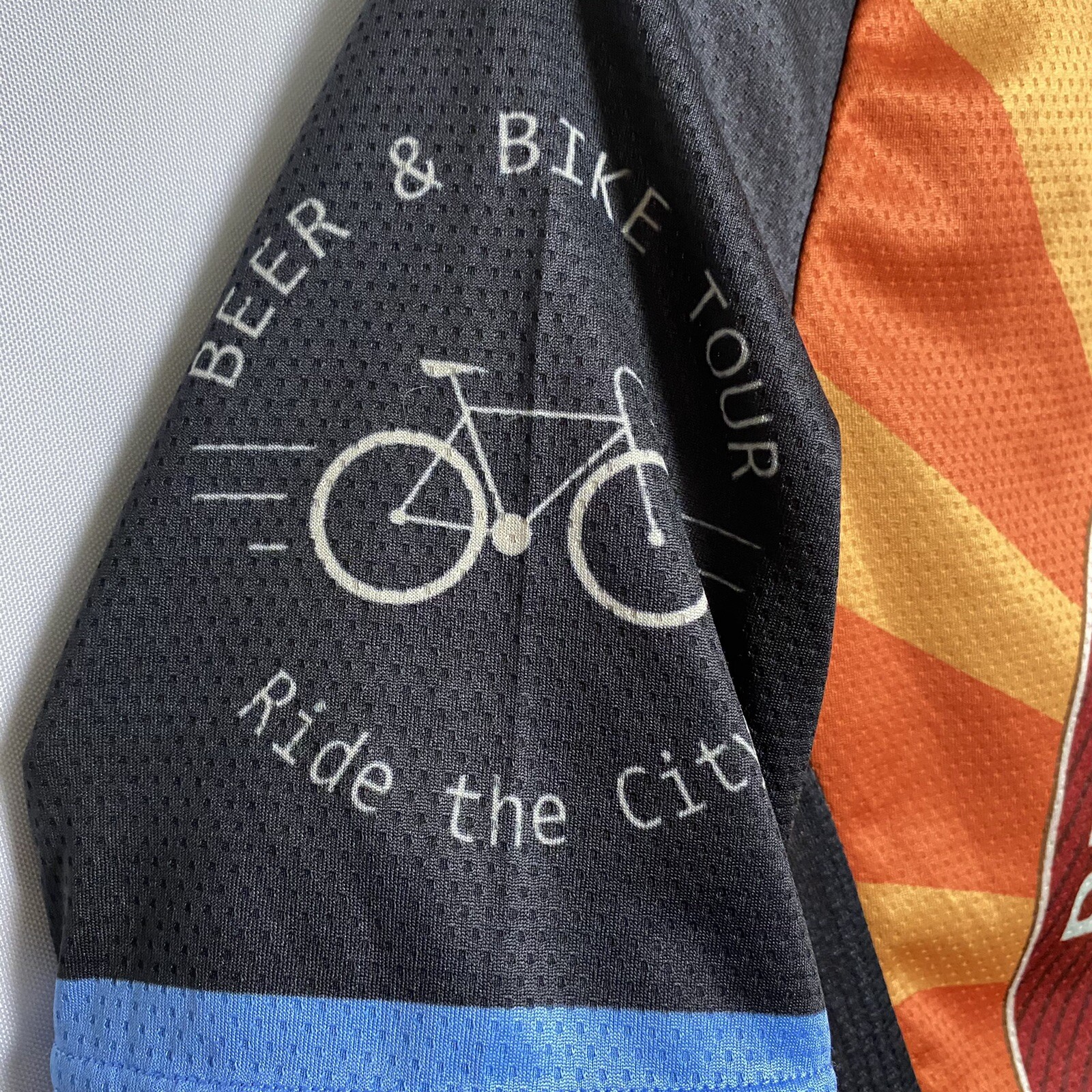 Cycling Jersey Strgao Beer & Bike SS Graphics Mesh On Sides Full Zip Size Med