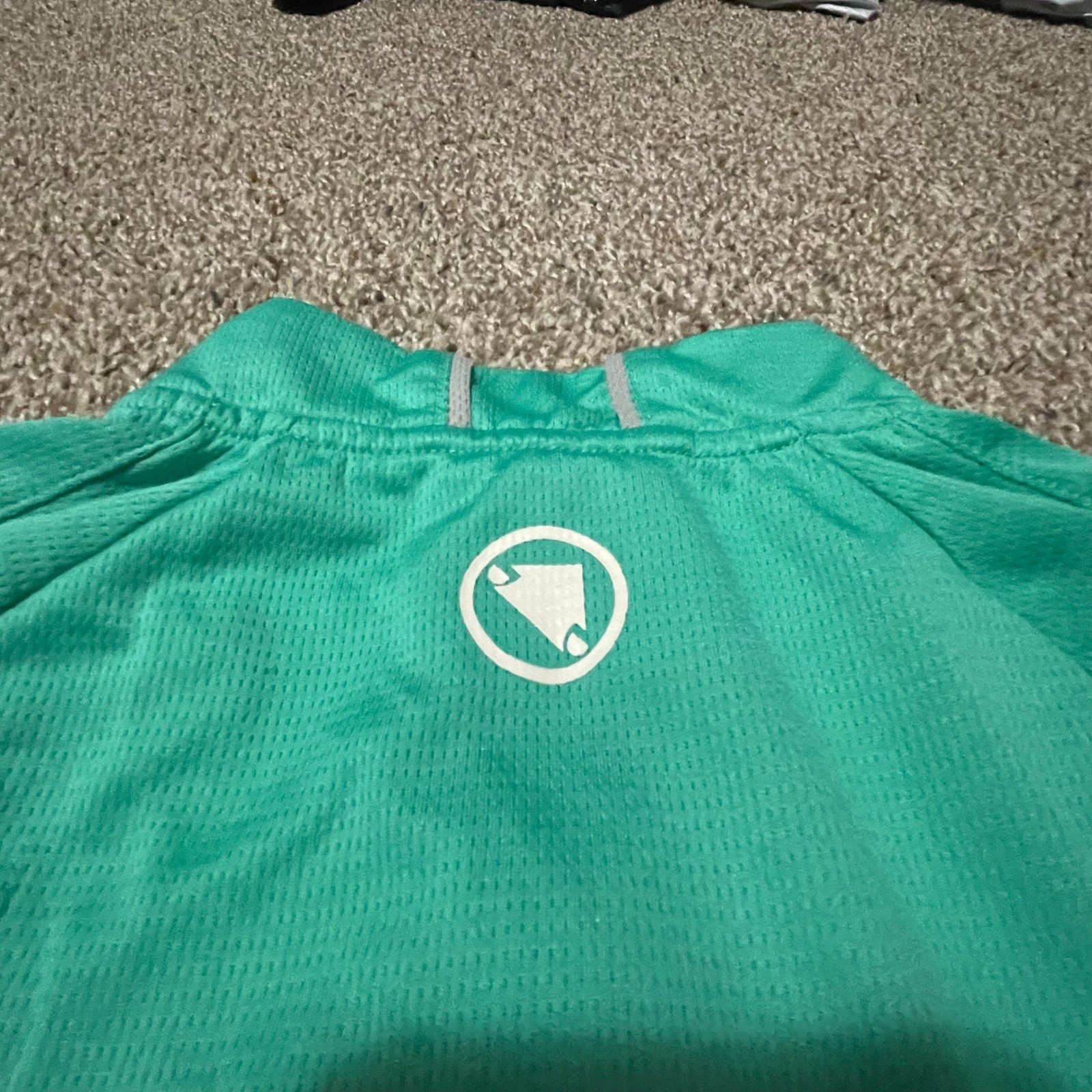 Endura Women’s Teal Short Sleeve Cycling Jersey Half Zip Breathable Medium